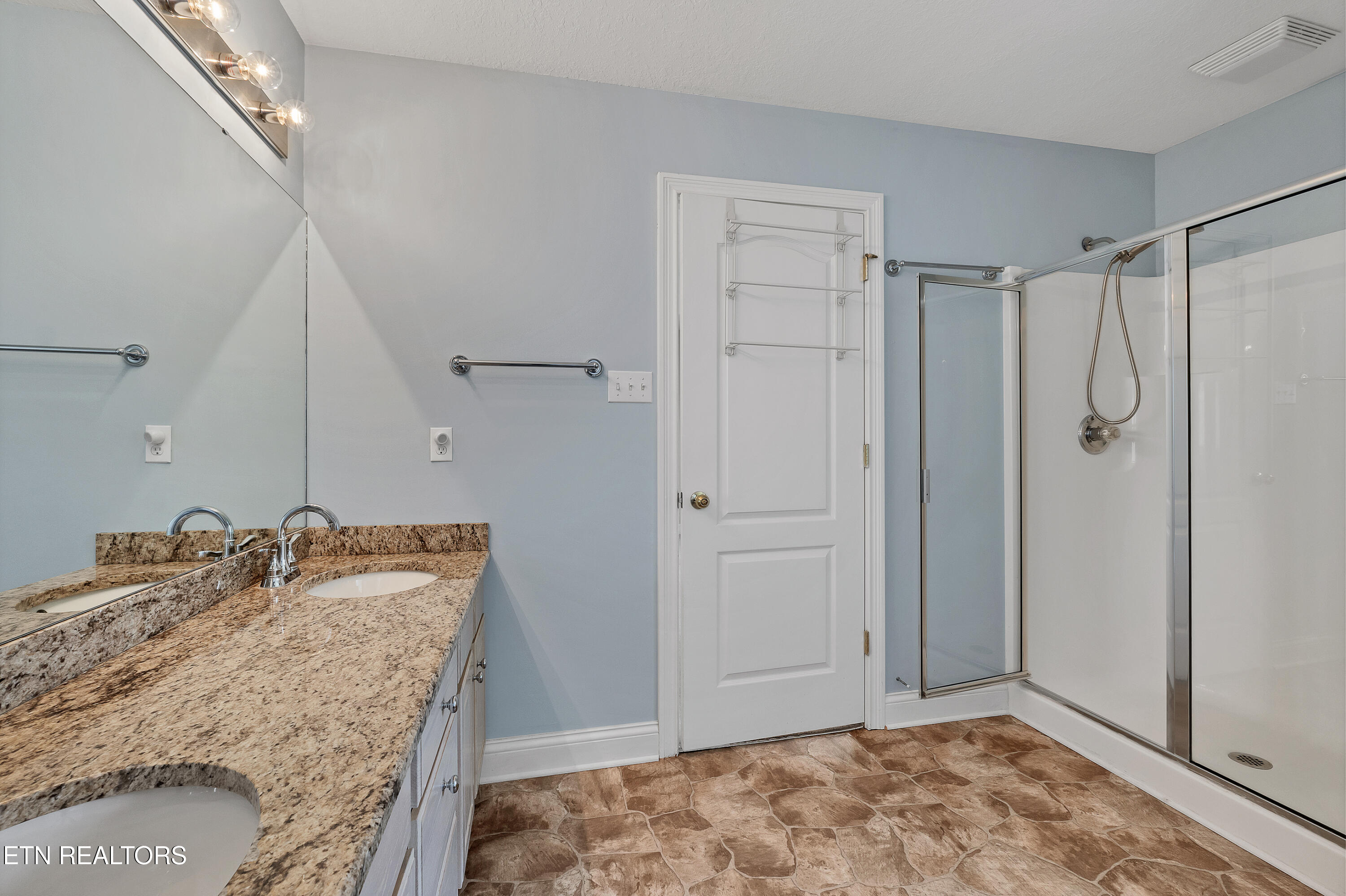 2259 Argonne Drive Maryville TN 37804