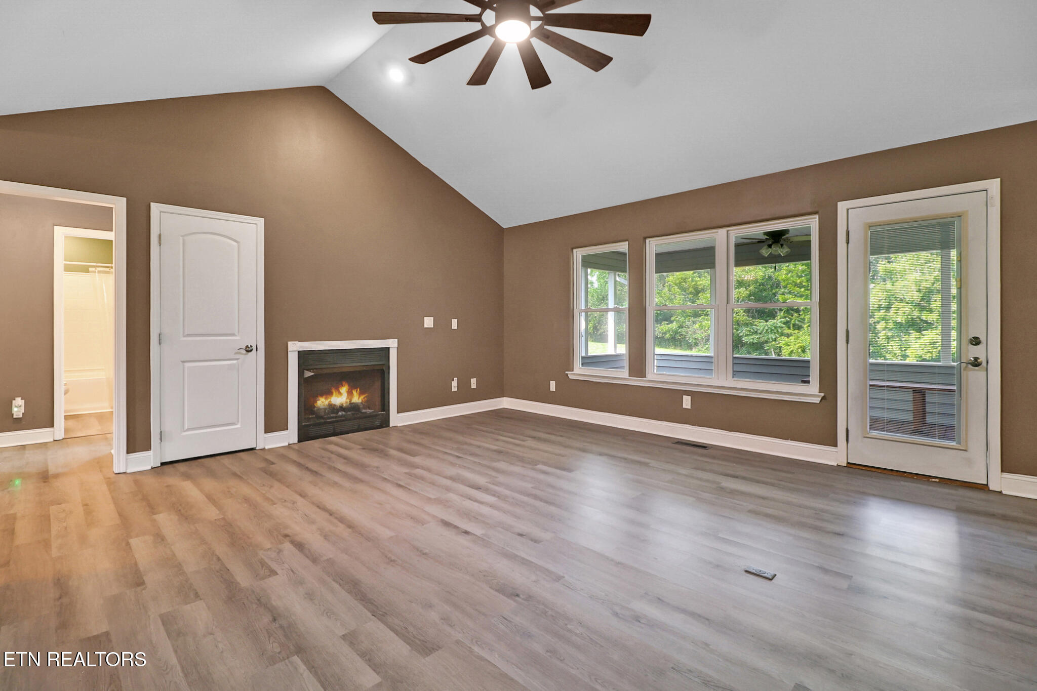246 Autumn Drive Crossville TN 38571
