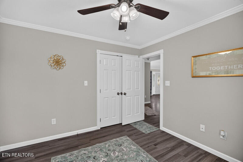 129 S Walden Drive Harriman TN 37748