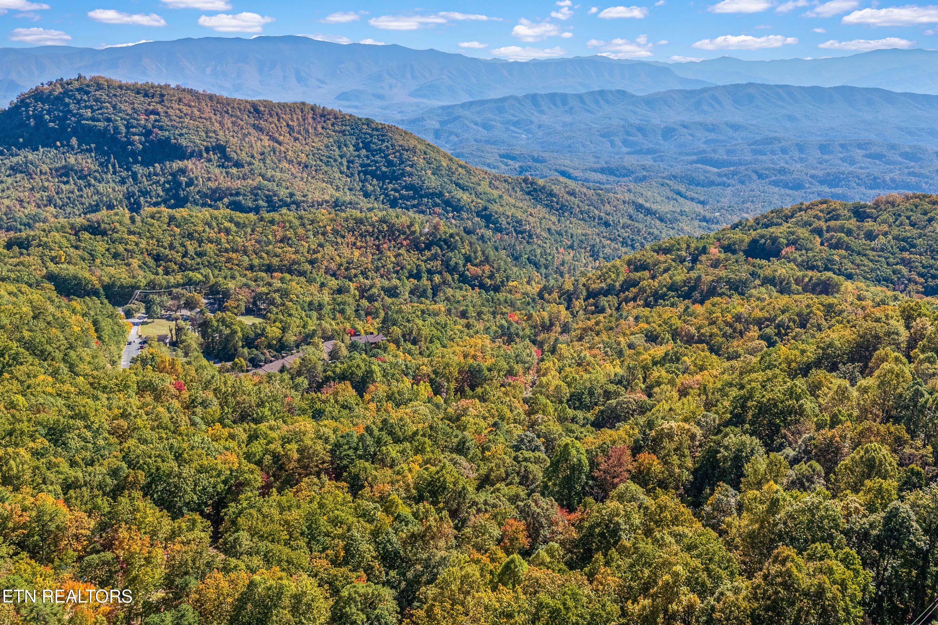 939 Swann Saddle Road Sevierville TN 37876