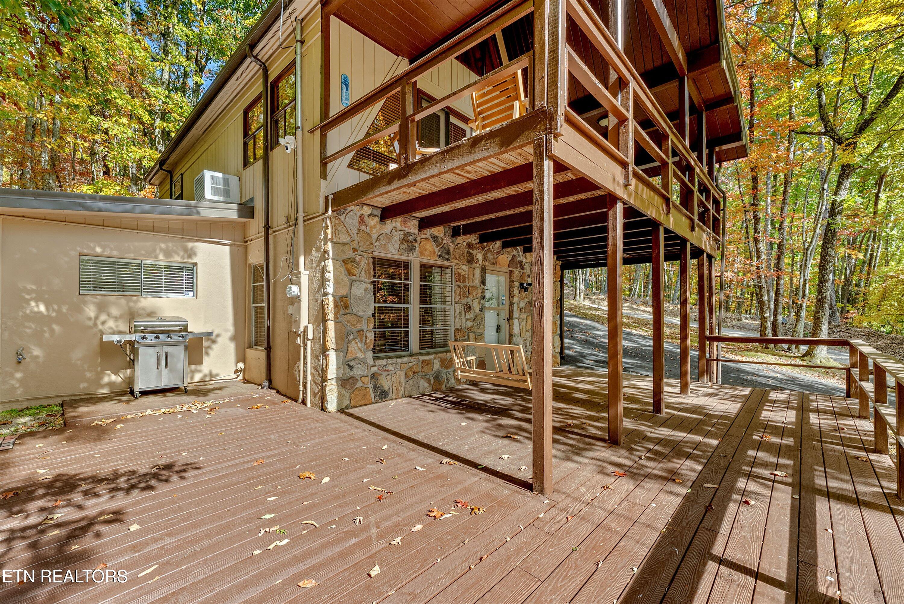 939 Swann Saddle Road Sevierville TN 37876