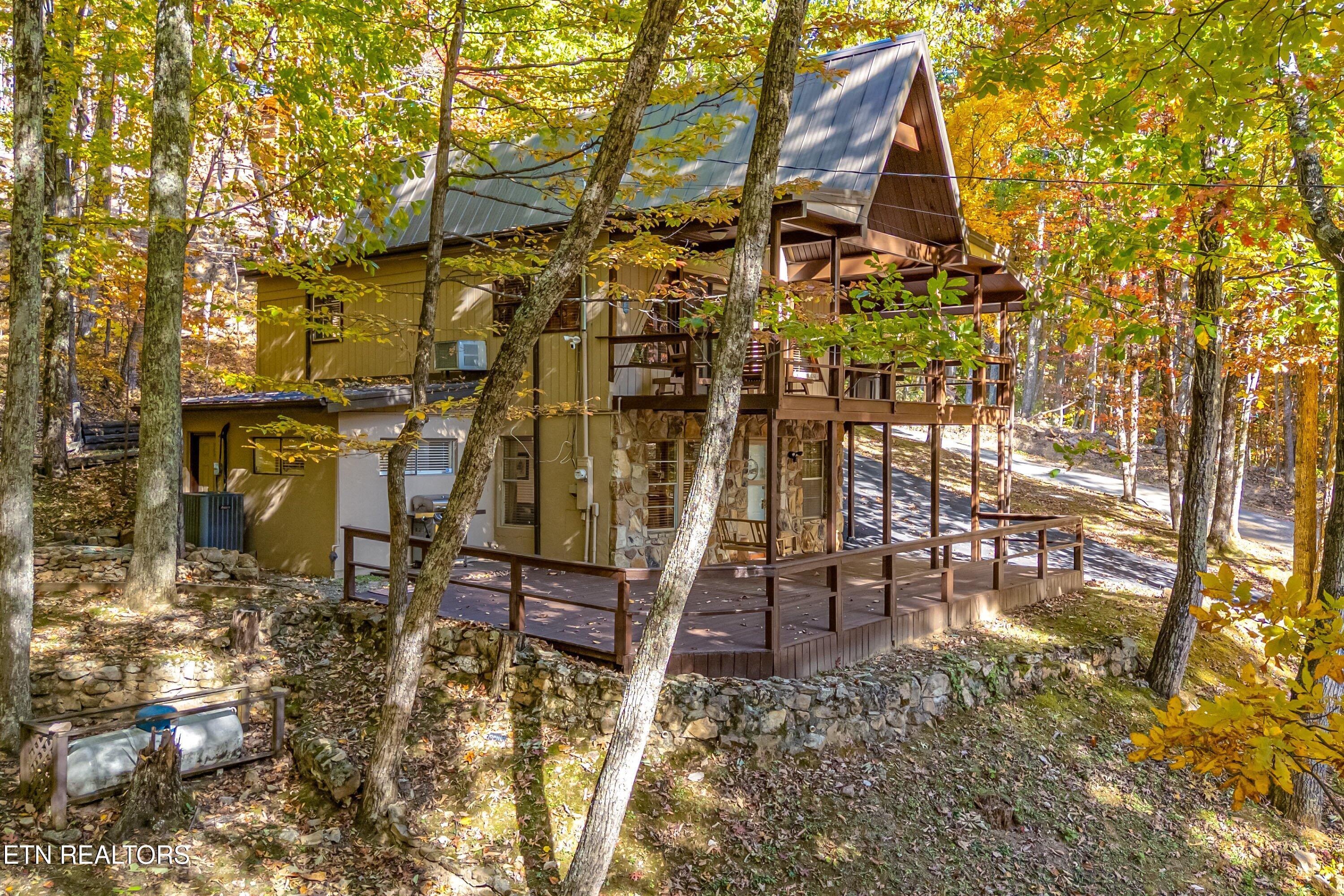 939 Swann Saddle Road Sevierville TN 37876