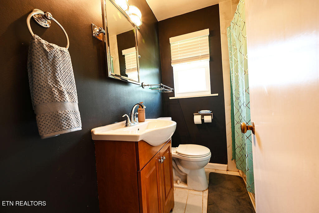 122 Salem Road Oak Ridge TN 37830