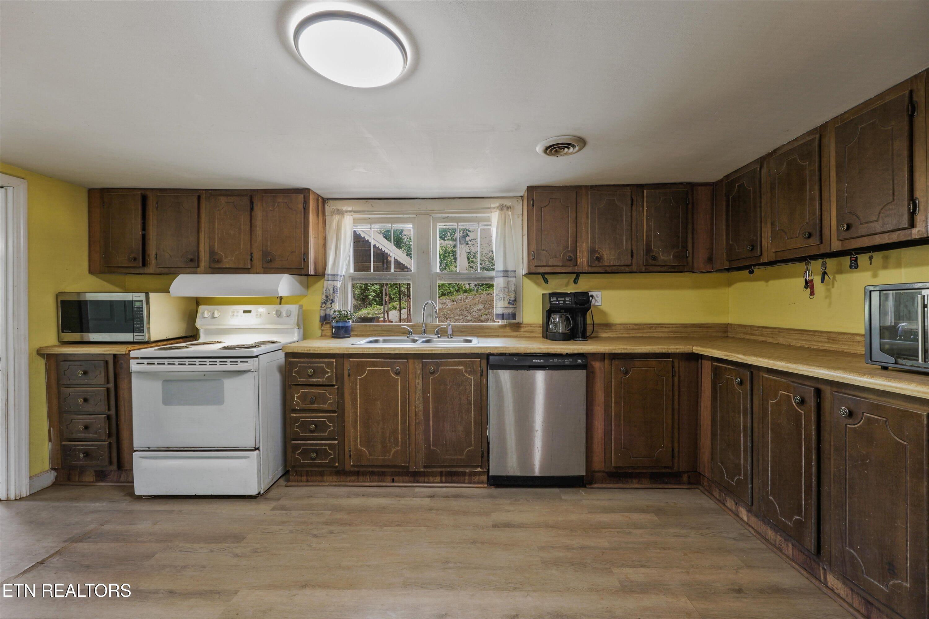 901 Edmonds Avenue Knoxville TN 37920
