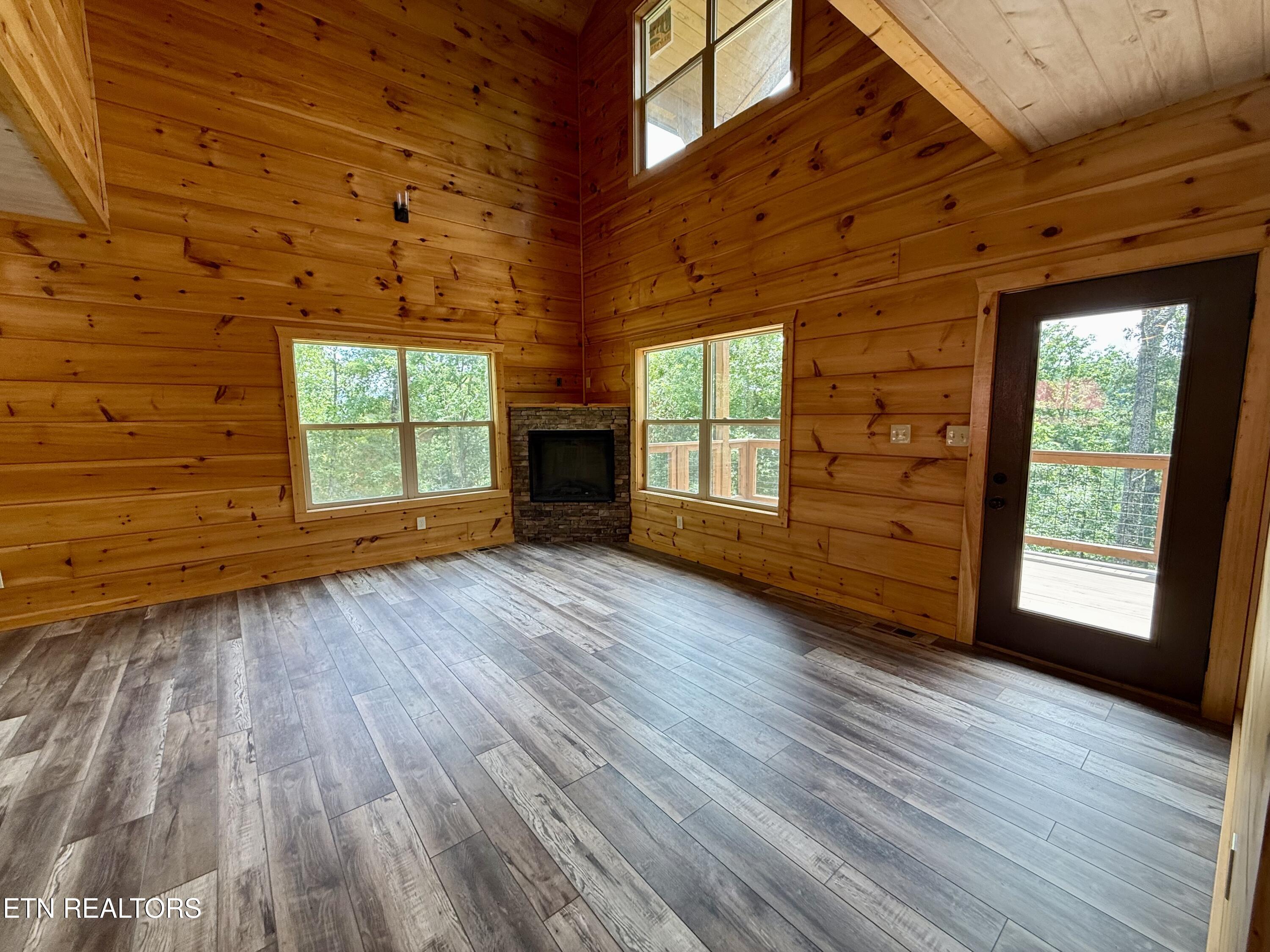1704 Bear View Road Sevierville TN 37876