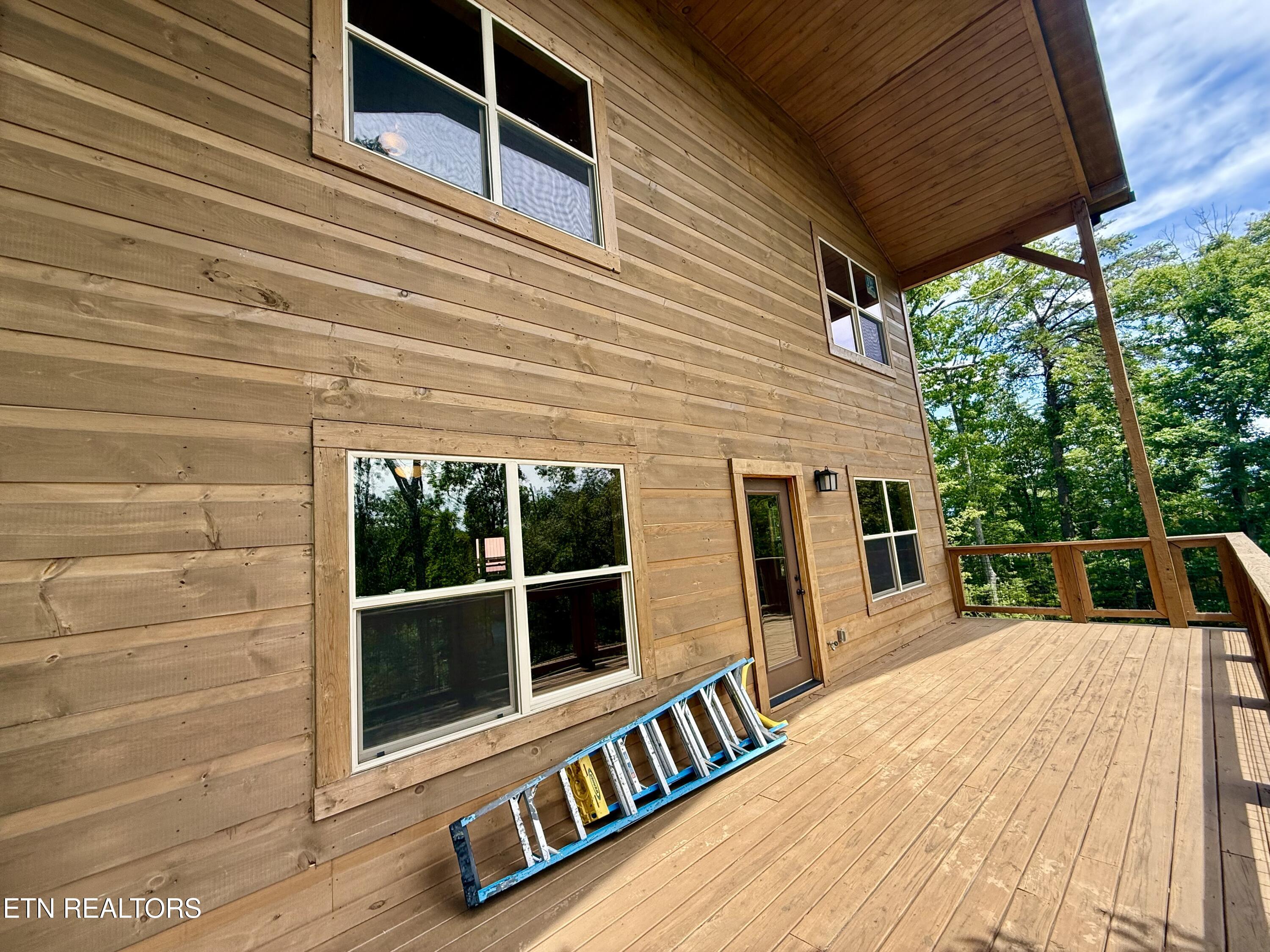 1704 Bear View Road Sevierville TN 37876