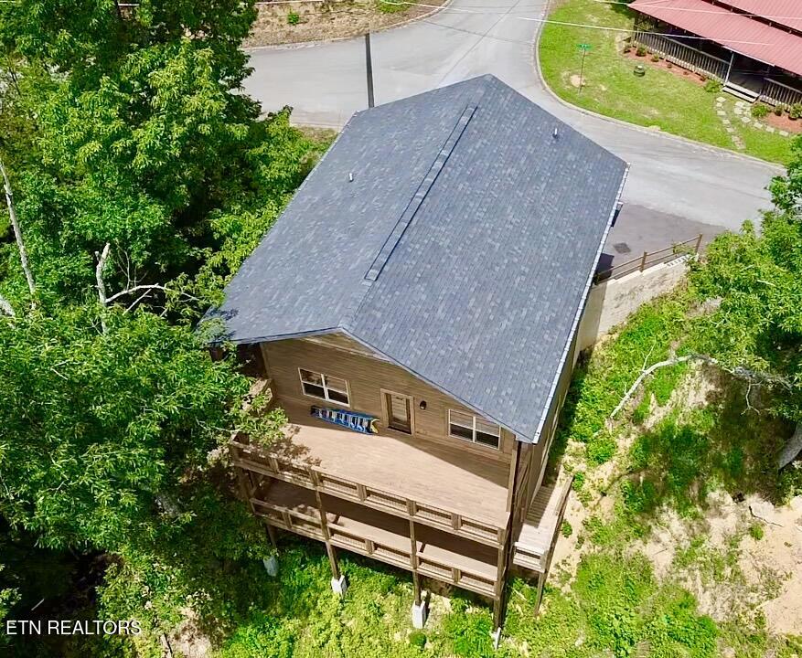 1704 Bear View Road Sevierville TN 37876