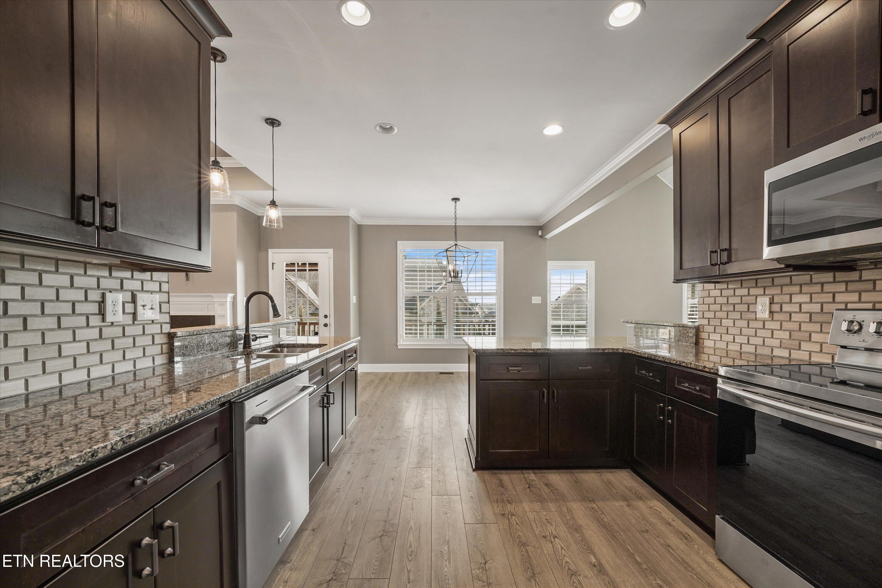 243 Zane Lane Lenoir City TN 37772