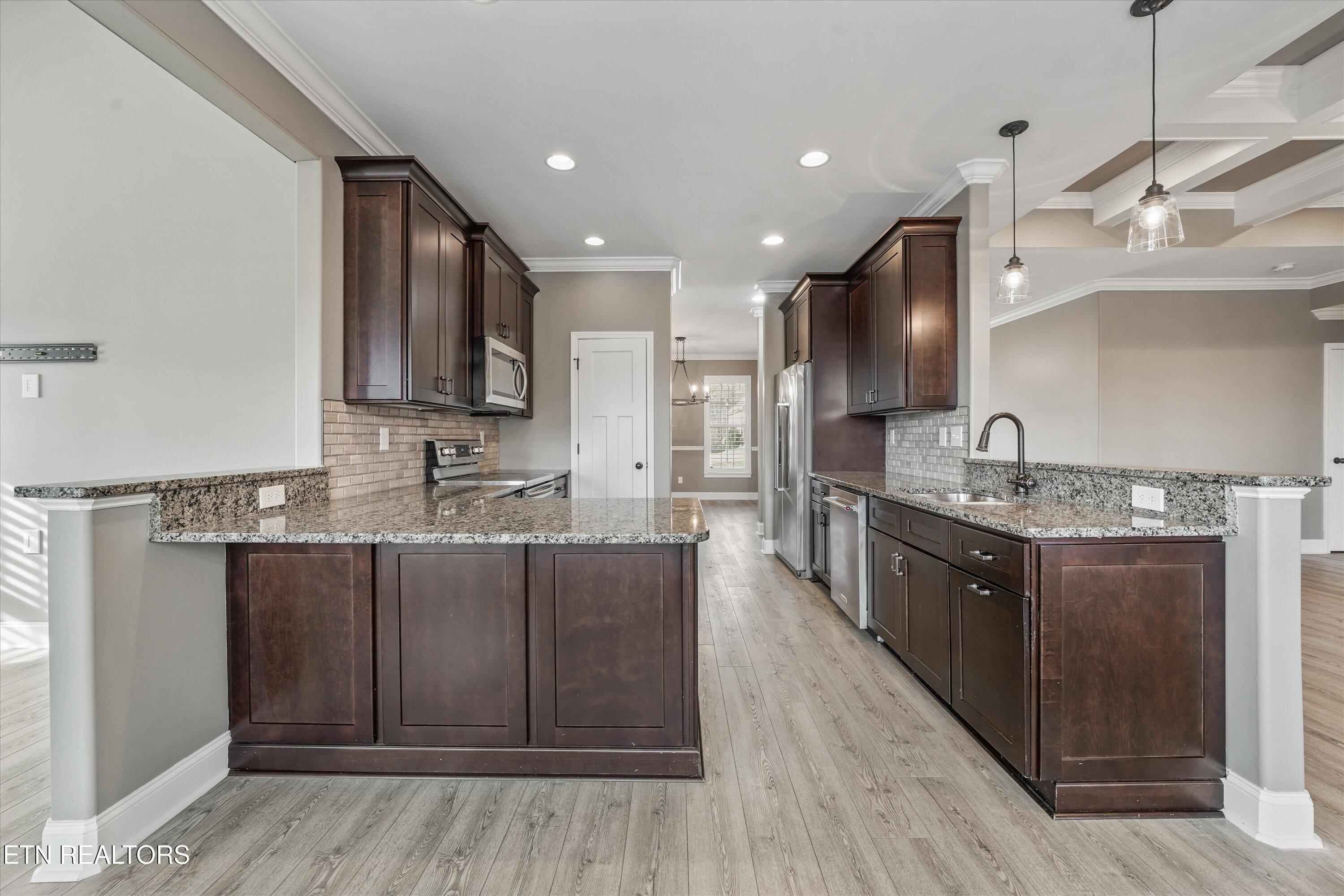 243 Zane Lane Lenoir City TN 37772