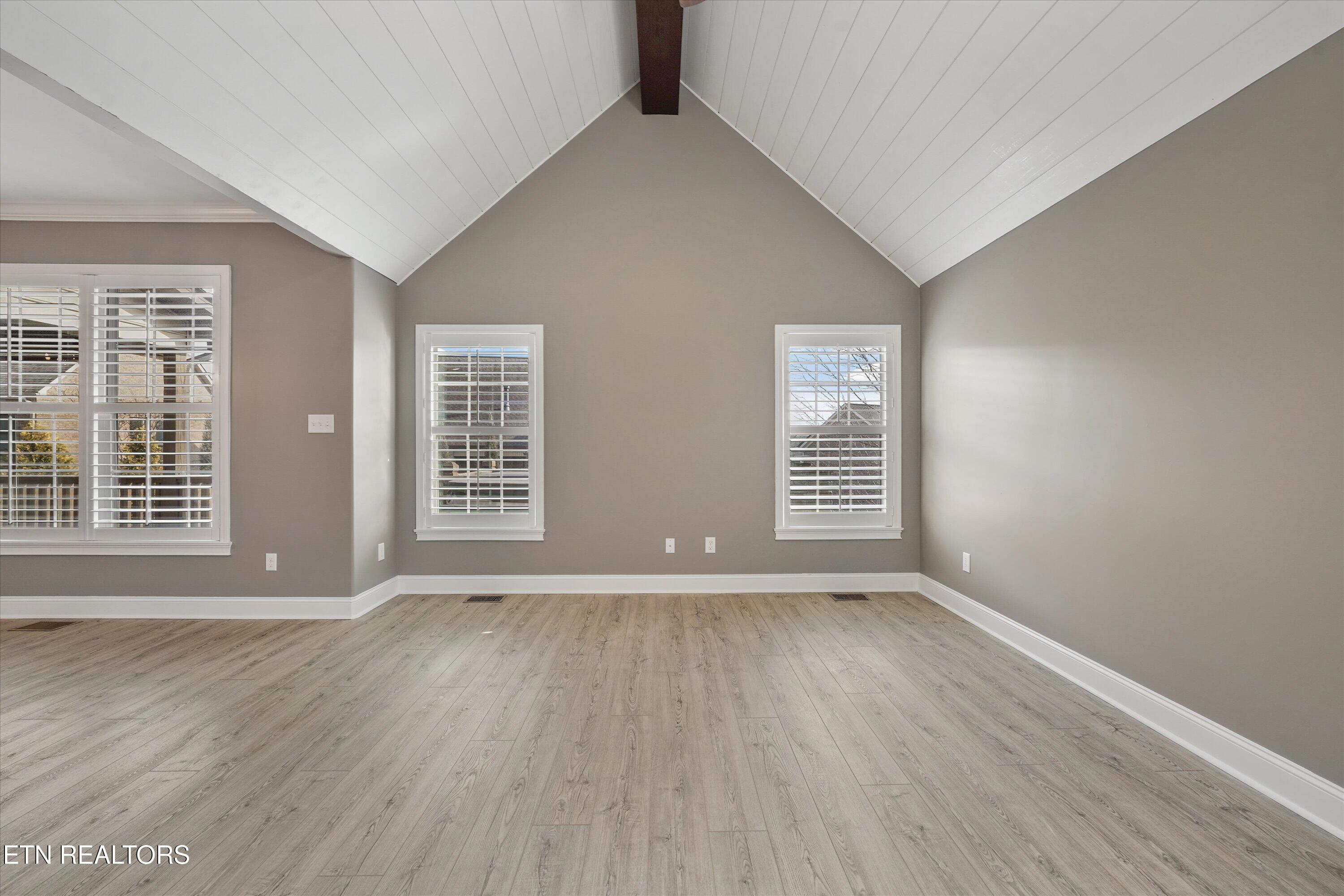 243 Zane Lane Lenoir City TN 37772