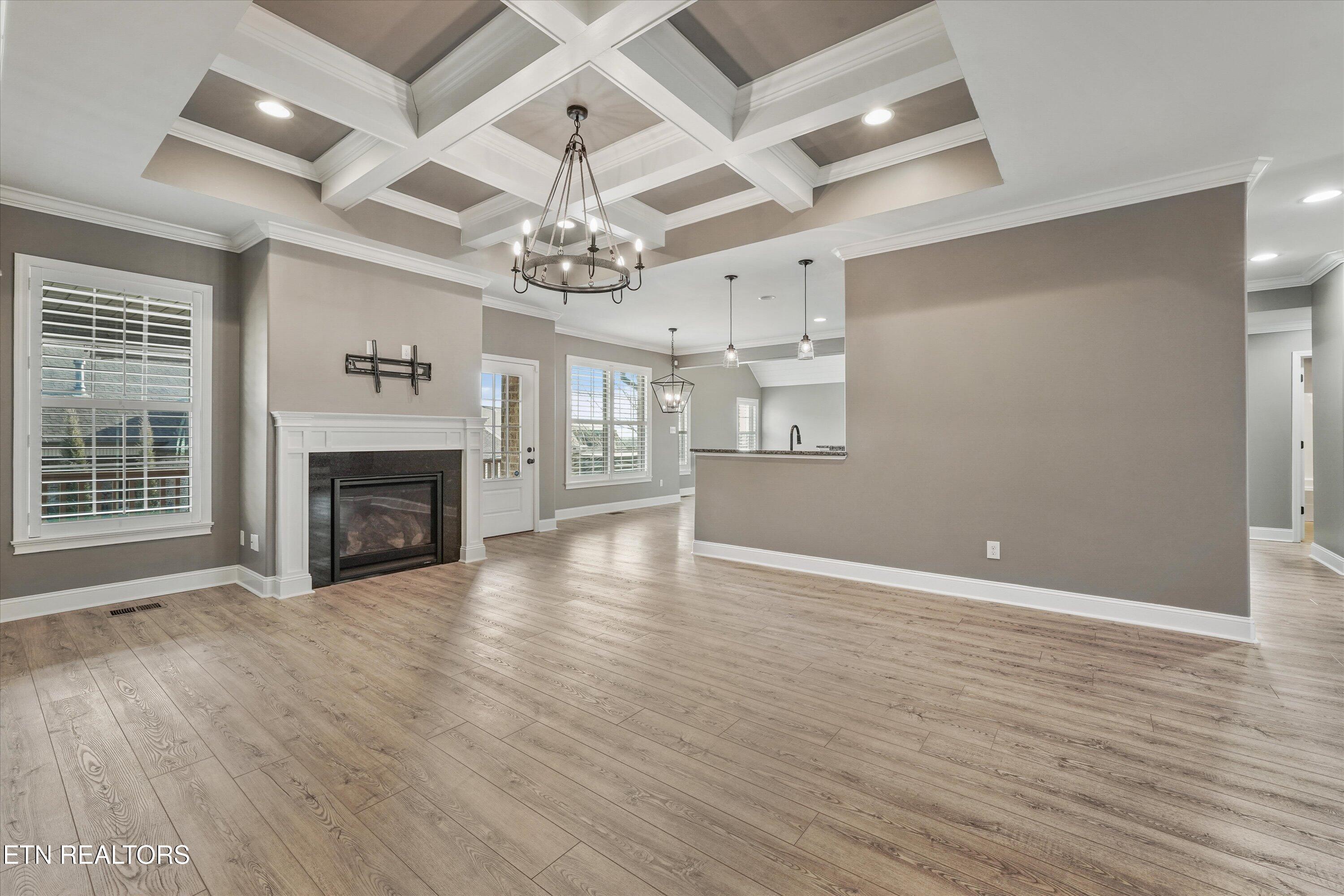 243 Zane Lane Lenoir City TN 37772