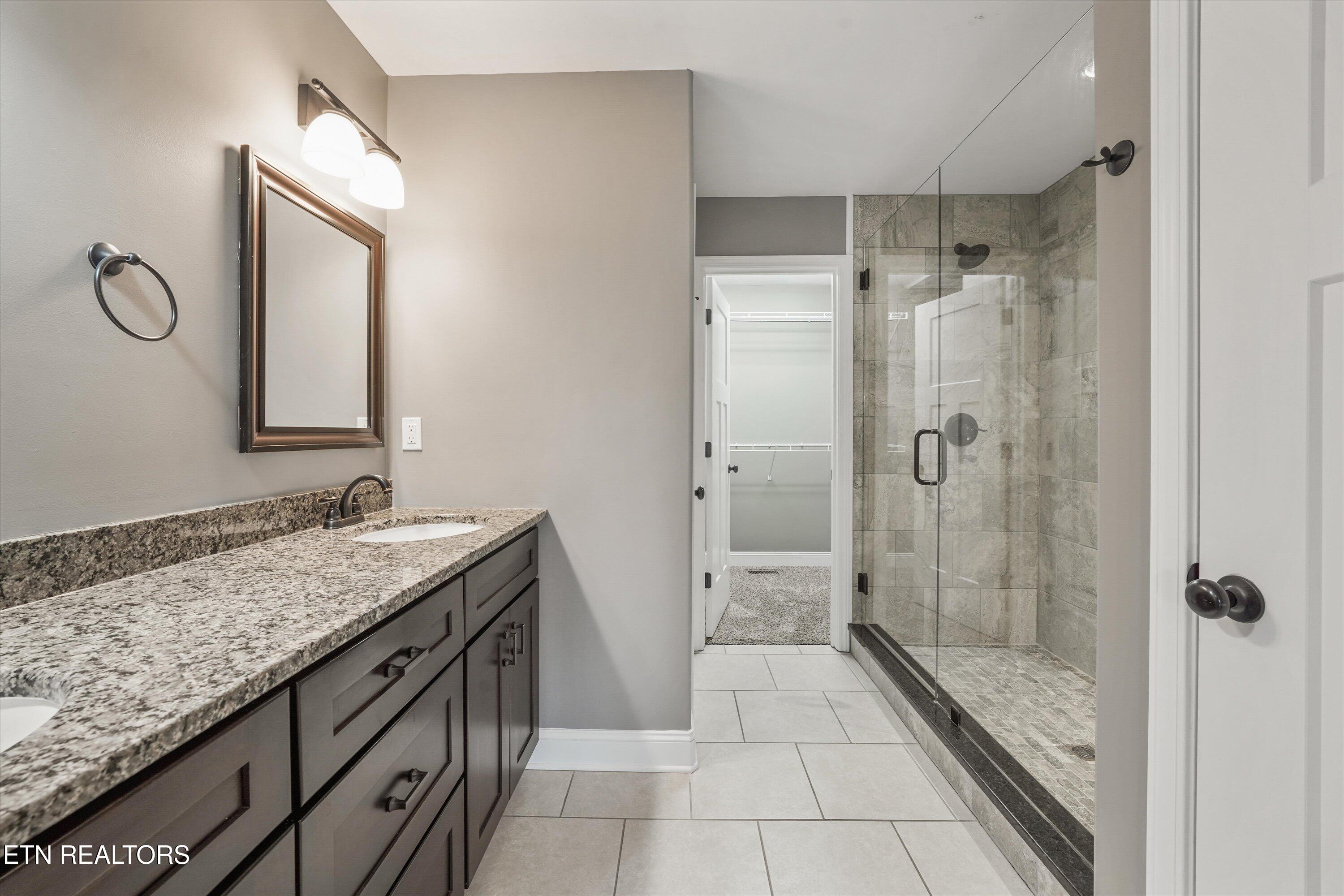243 Zane Lane Lenoir City TN 37772