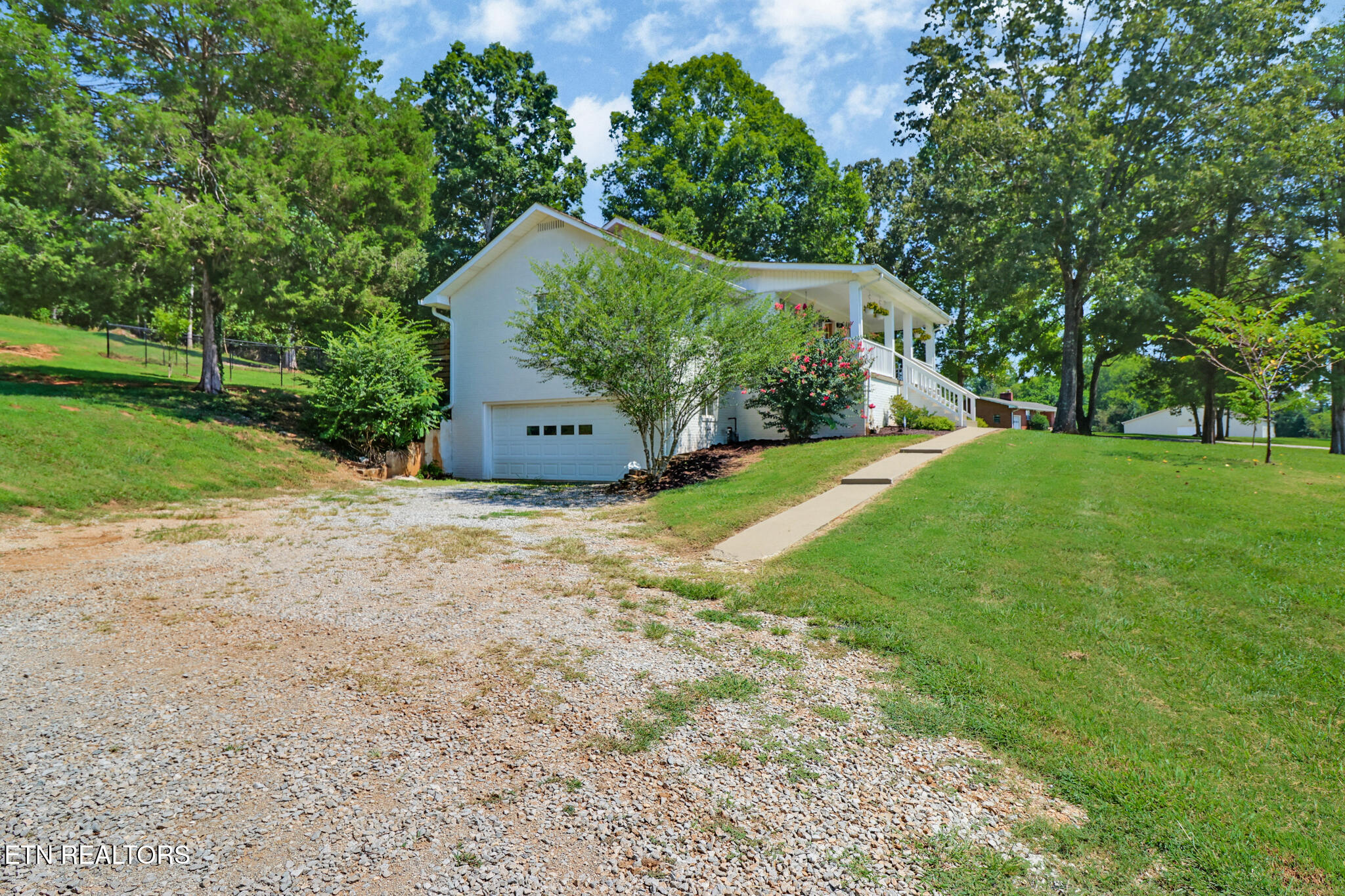4790 Roane State Highway Rockwood TN 37854