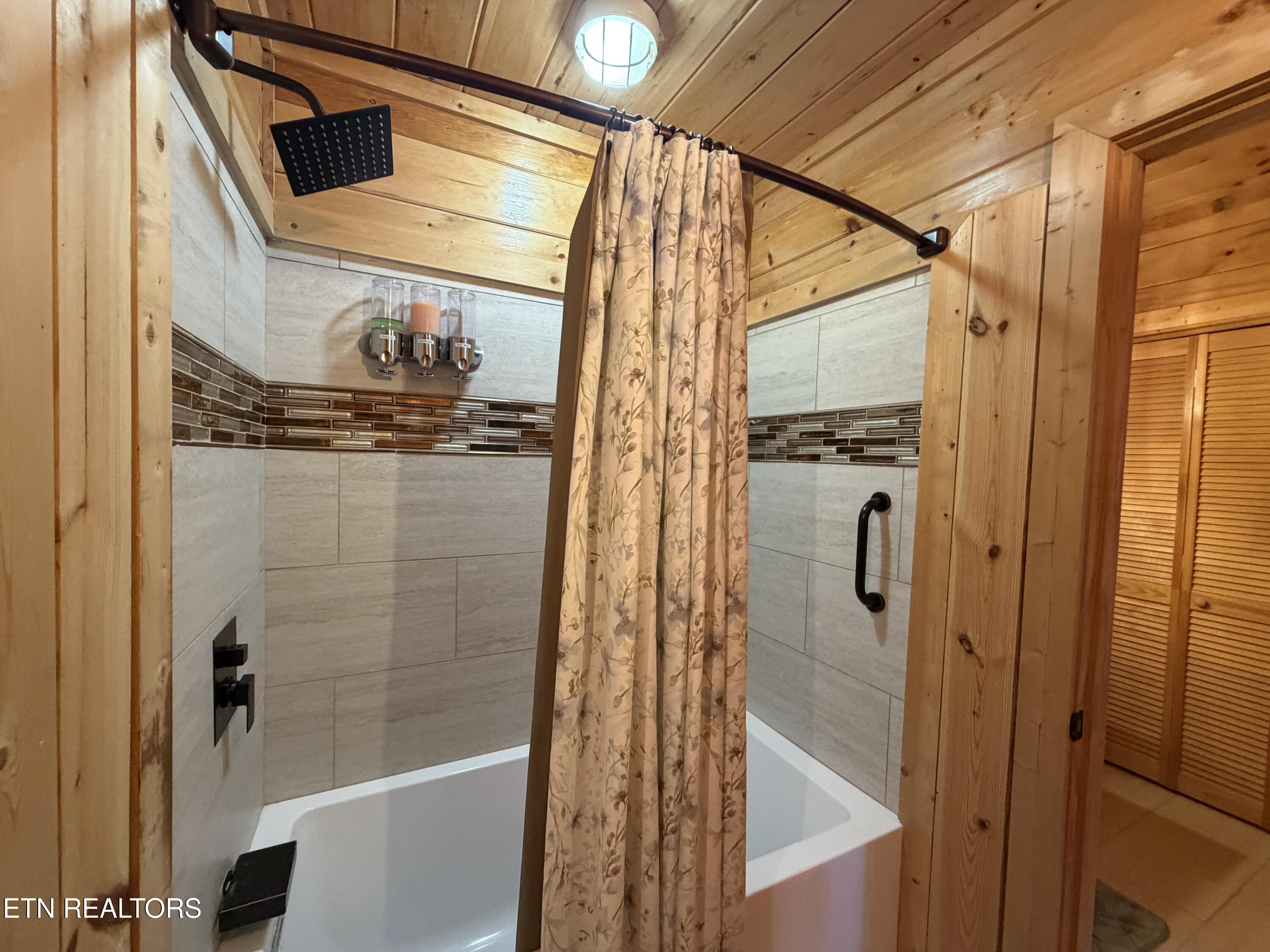 3120 Lexy Lane Sevierville TN 37862