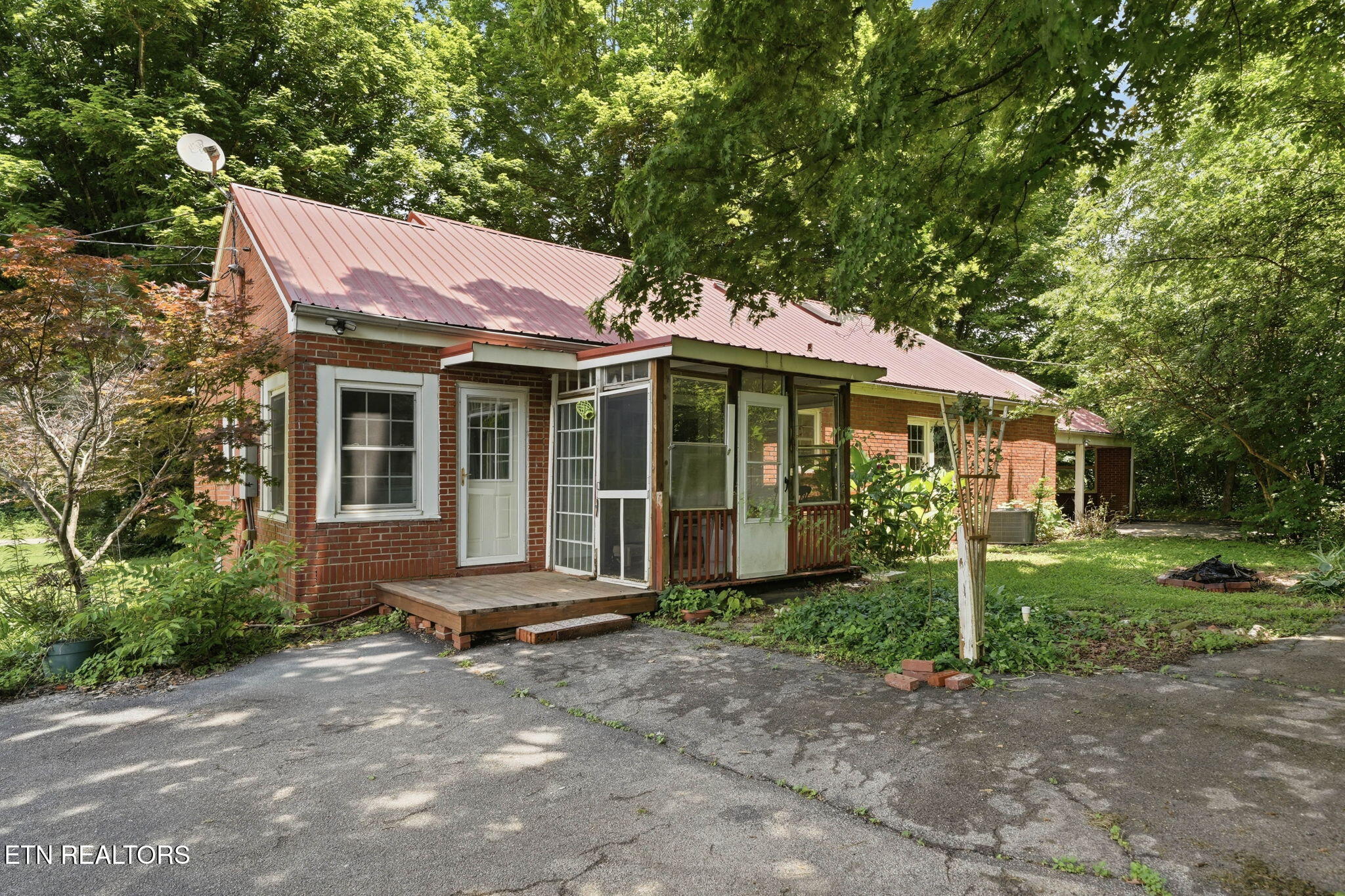 3992 Highway 92 Rutledge TN 37861