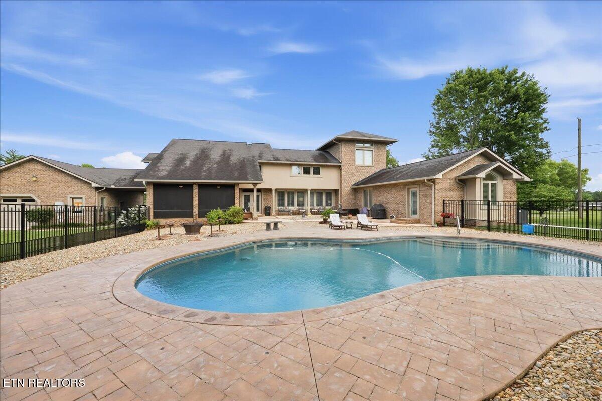 1919 Northwood Drive Maryville TN 37803