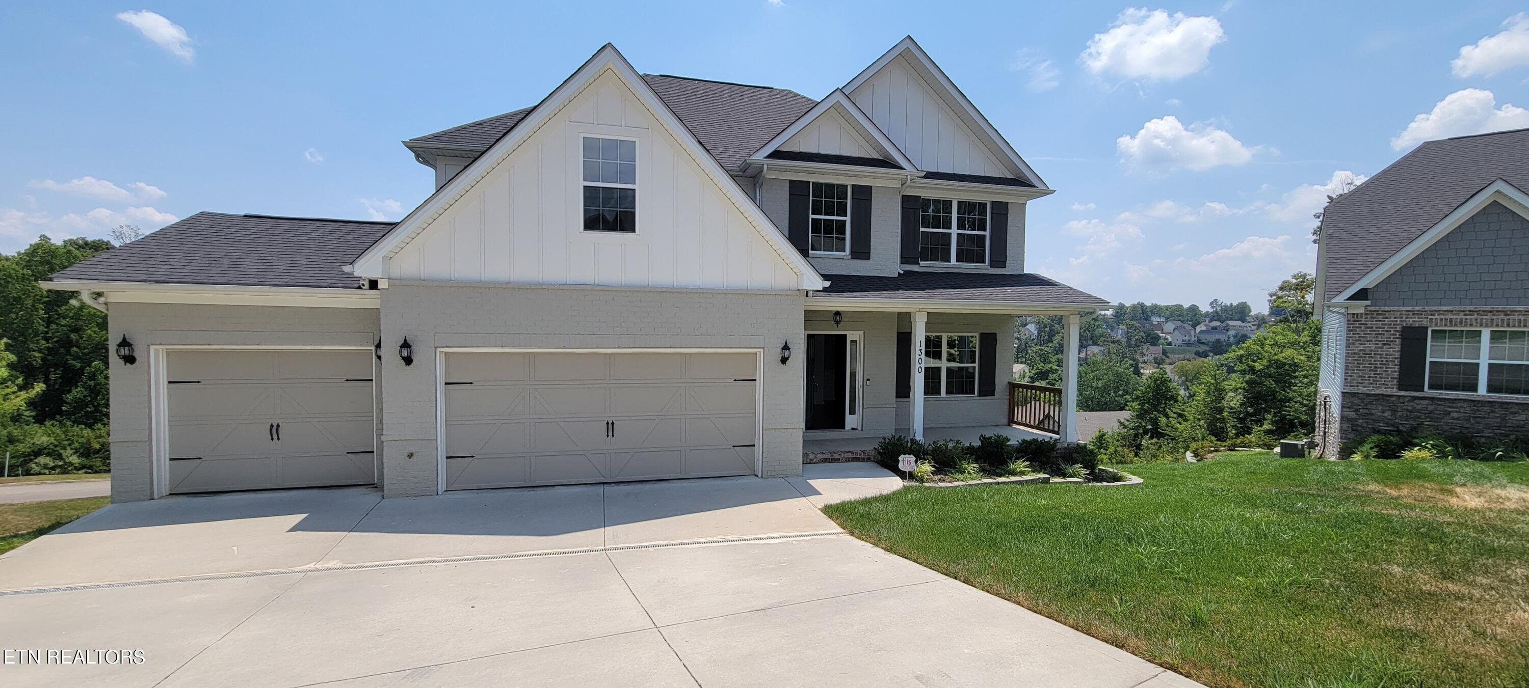 1300 Sloping Hill Lane Knoxville TN 37931