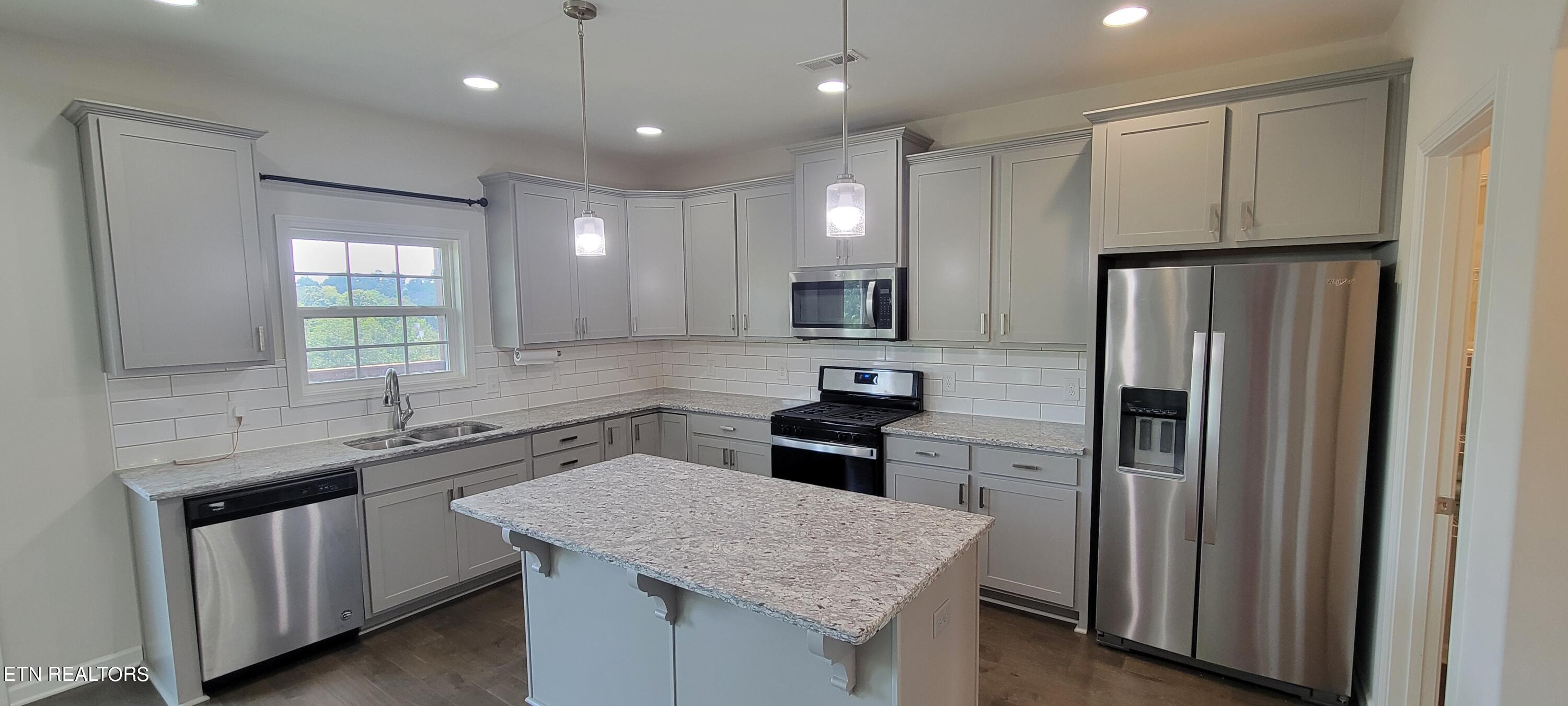 1300 Sloping Hill Lane Knoxville TN 37931