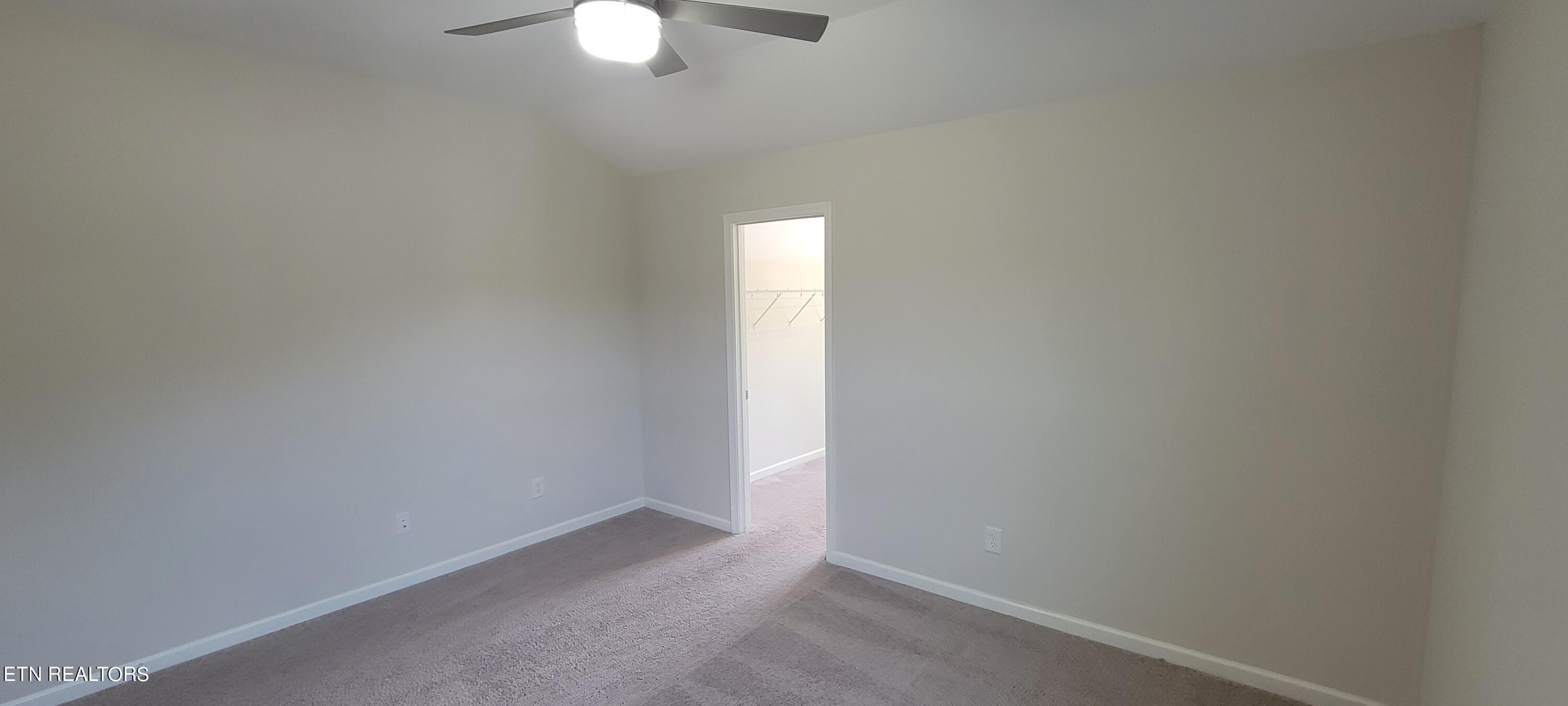 1300 Sloping Hill Lane Knoxville TN 37931