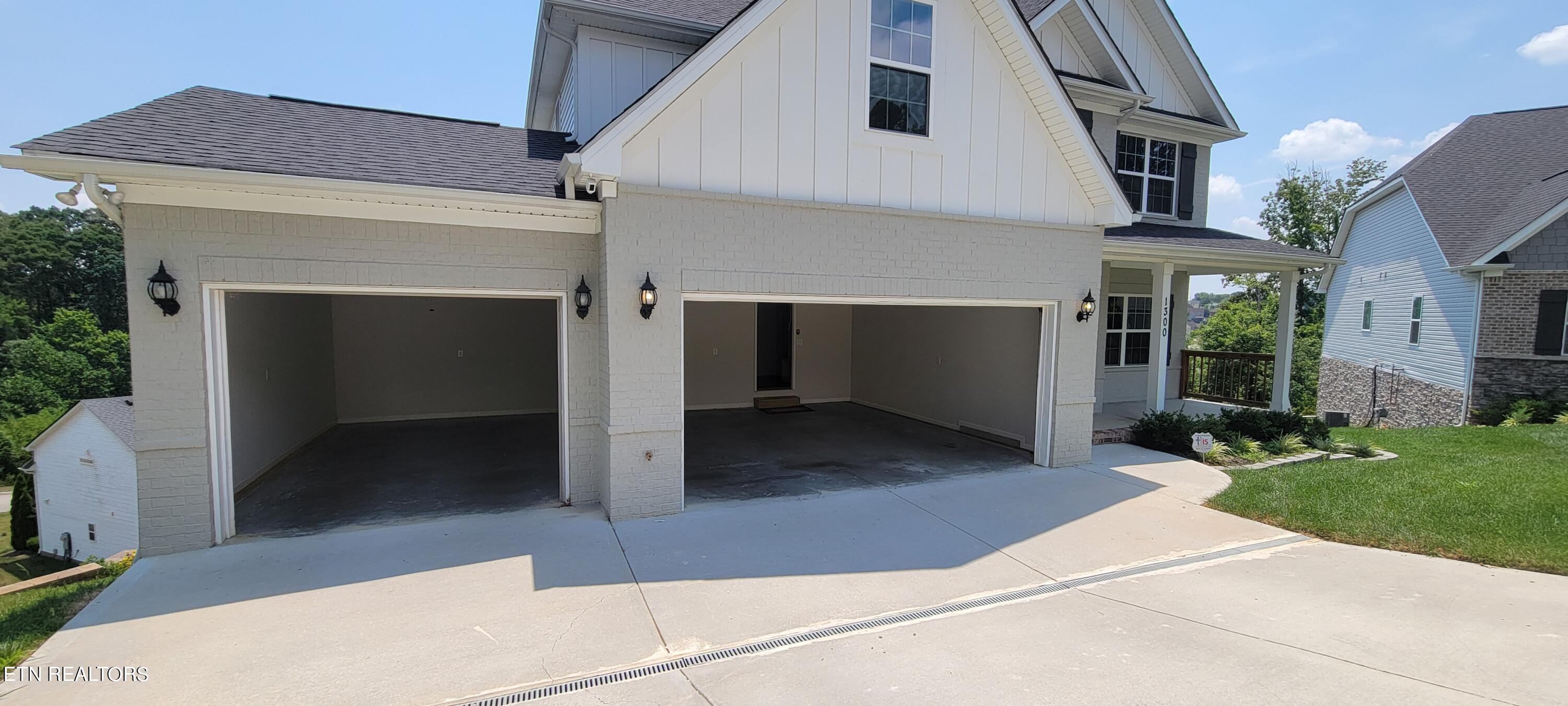 1300 Sloping Hill Lane Knoxville TN 37931