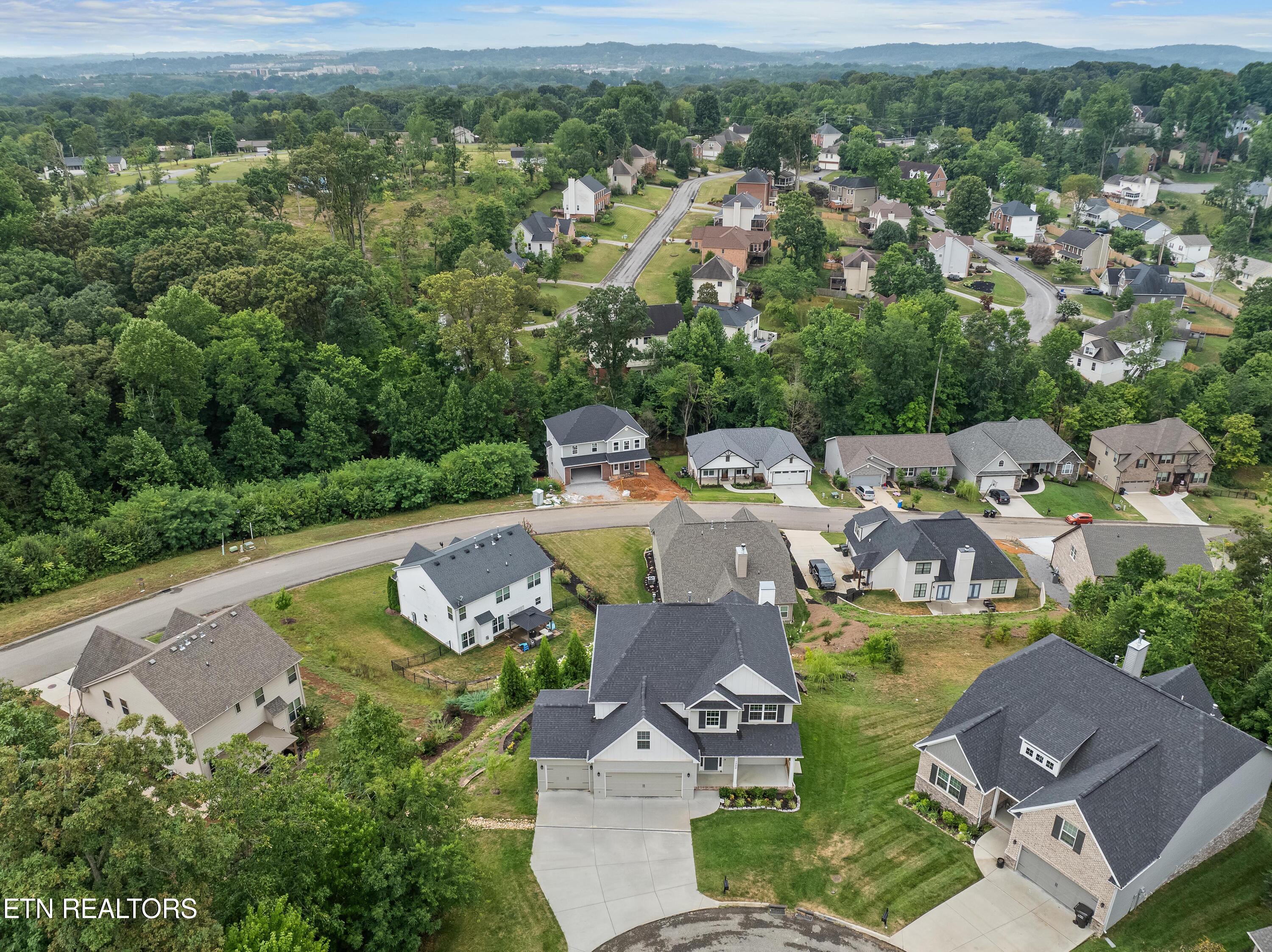 1300 Sloping Hill Lane Knoxville TN 37931