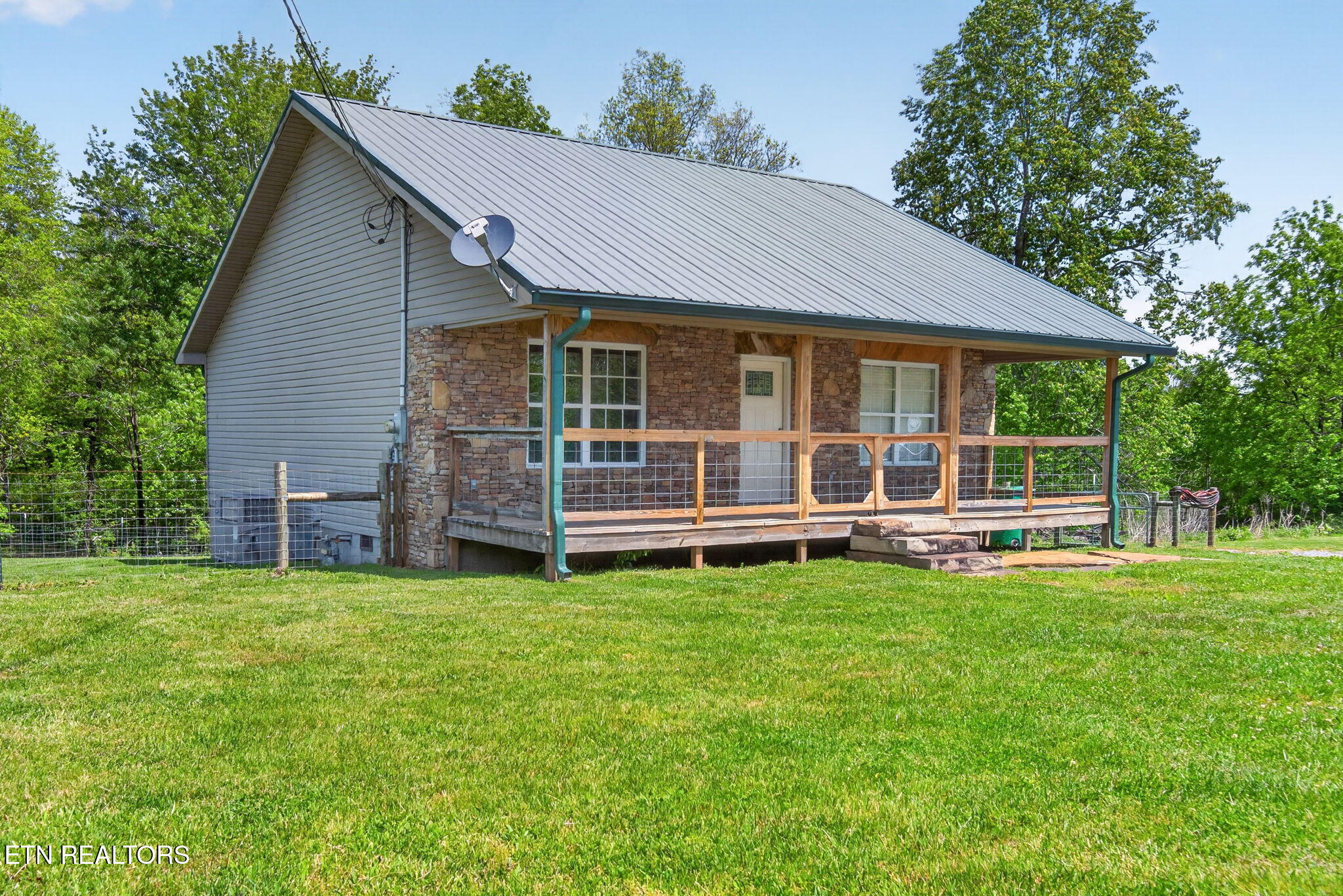 5996 Highway 70 N Crossville TN 38571