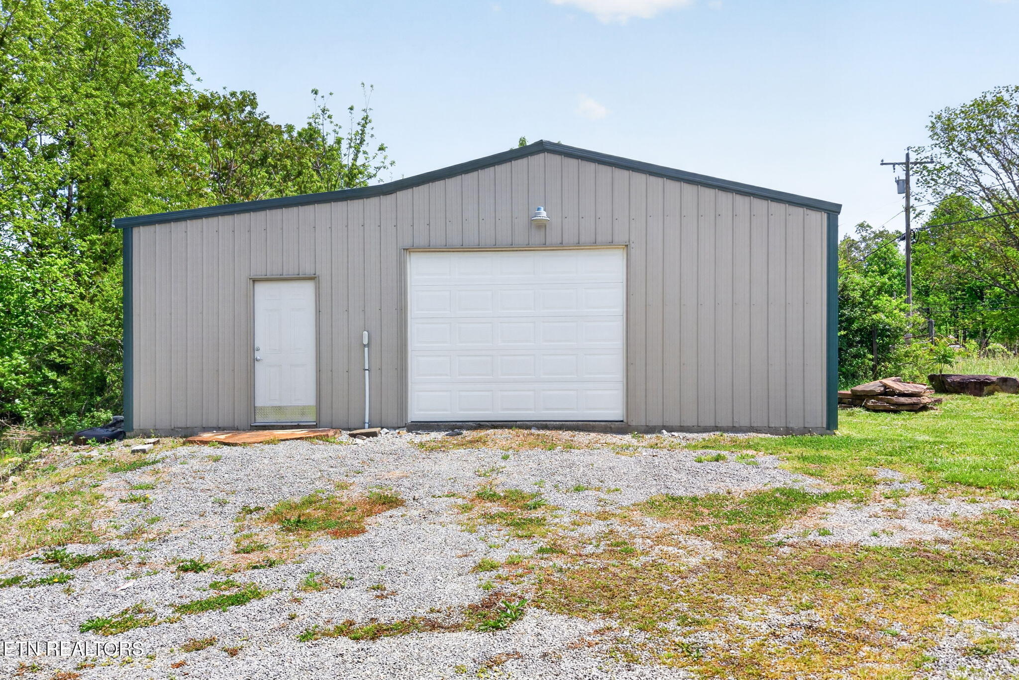 5996 Highway 70 N Crossville TN 38571