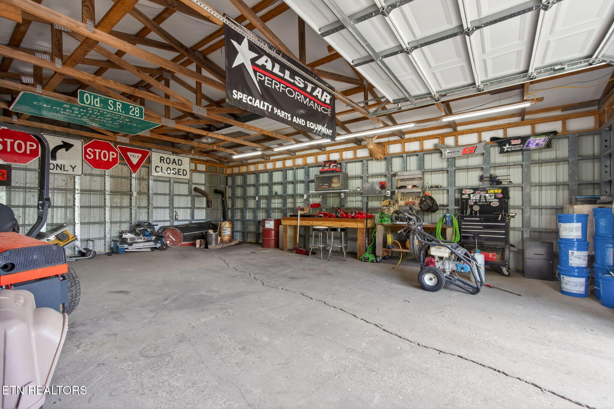 5996 Highway 70 N Crossville TN 38571