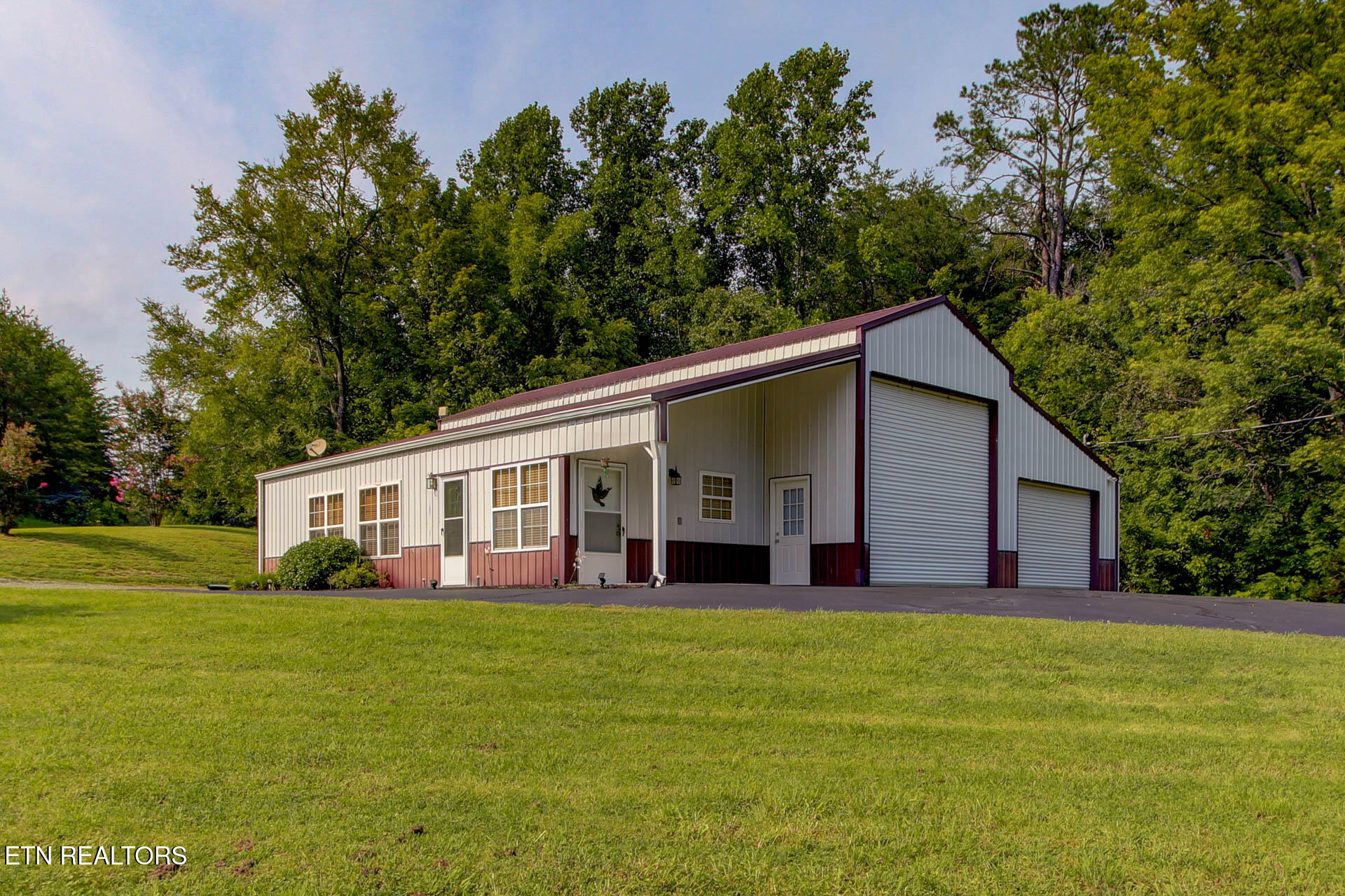 1250 Sugar Loaf Road Sevierville TN 37876