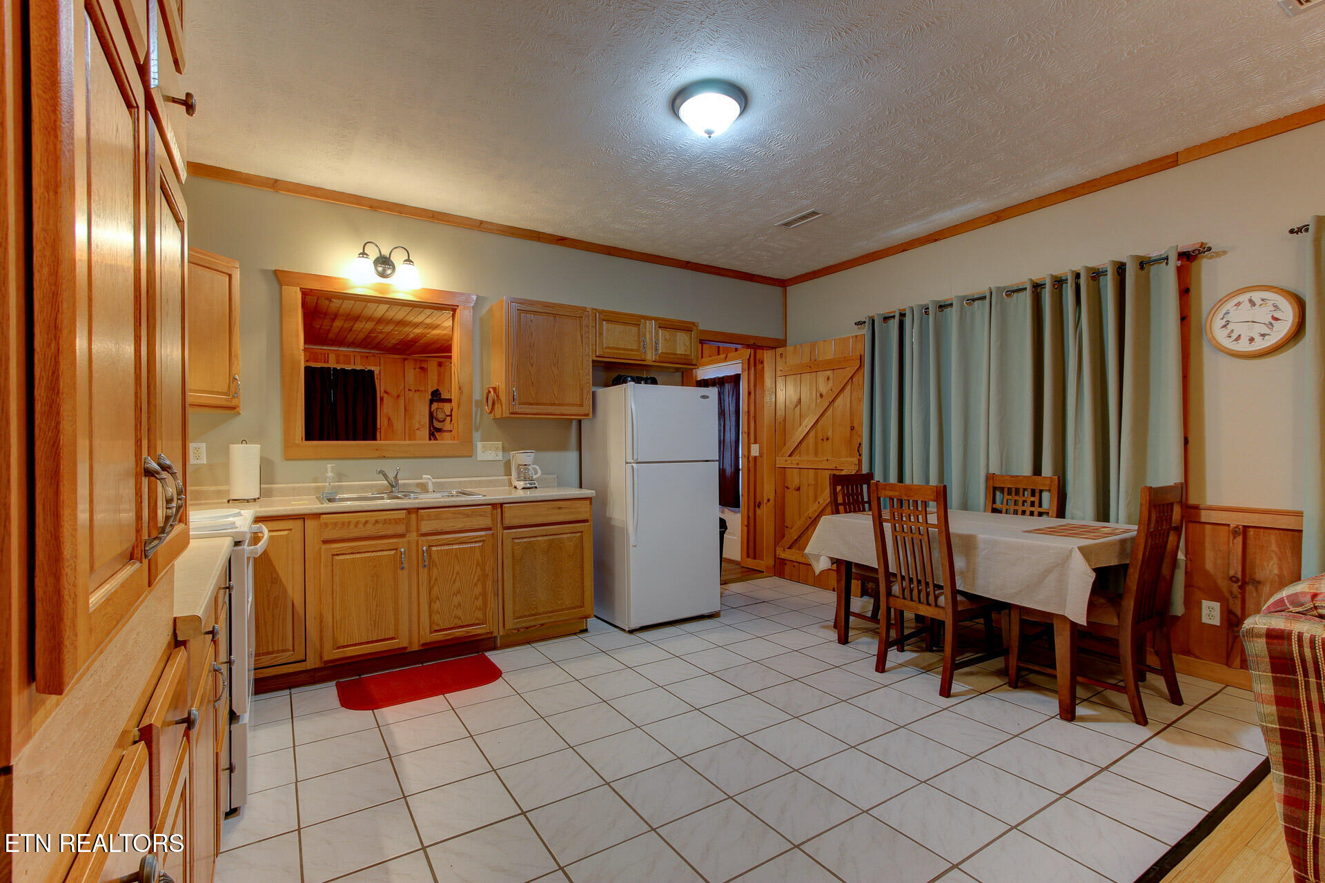 1250 Sugar Loaf Road Sevierville TN 37876