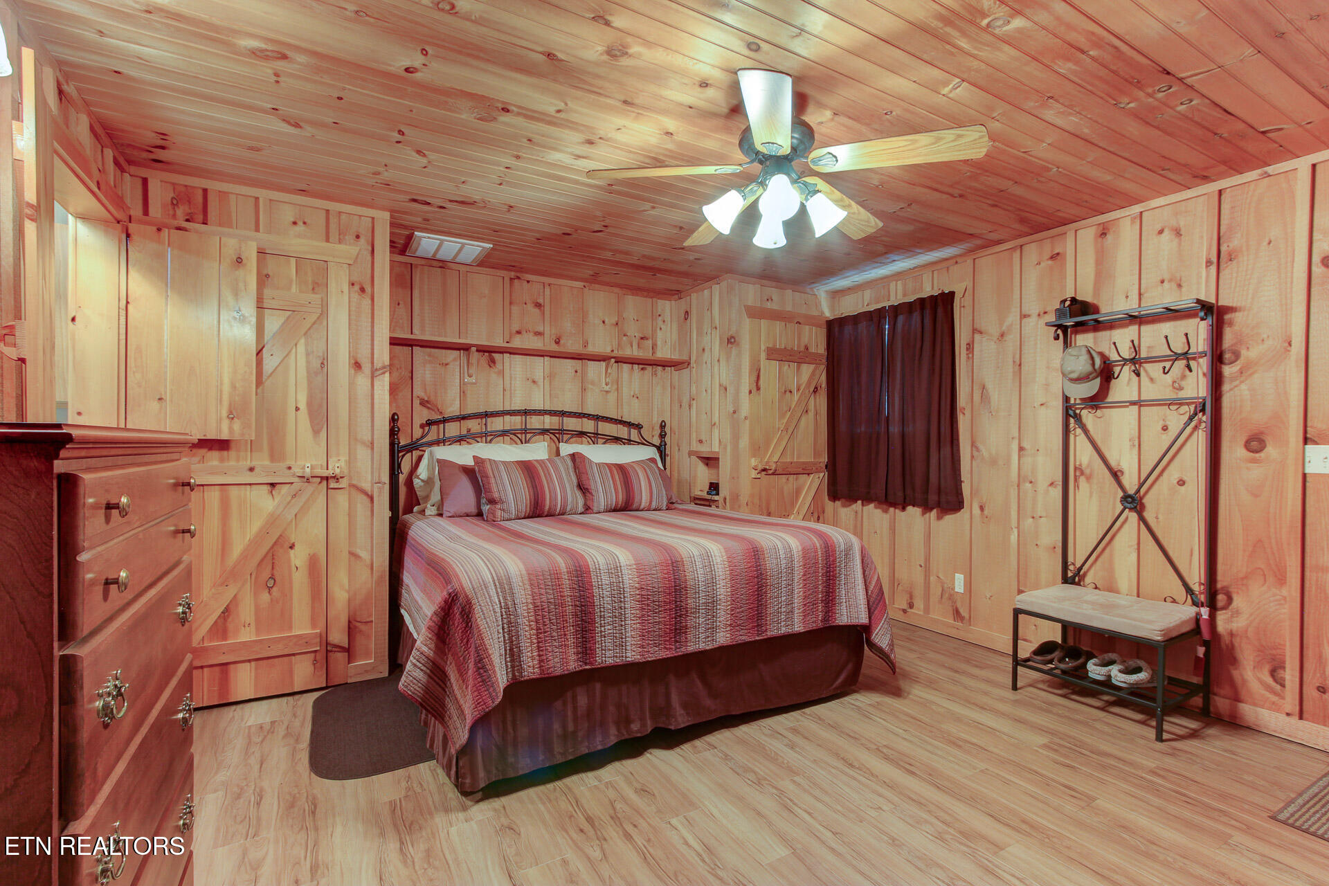1250 Sugar Loaf Road Sevierville TN 37876