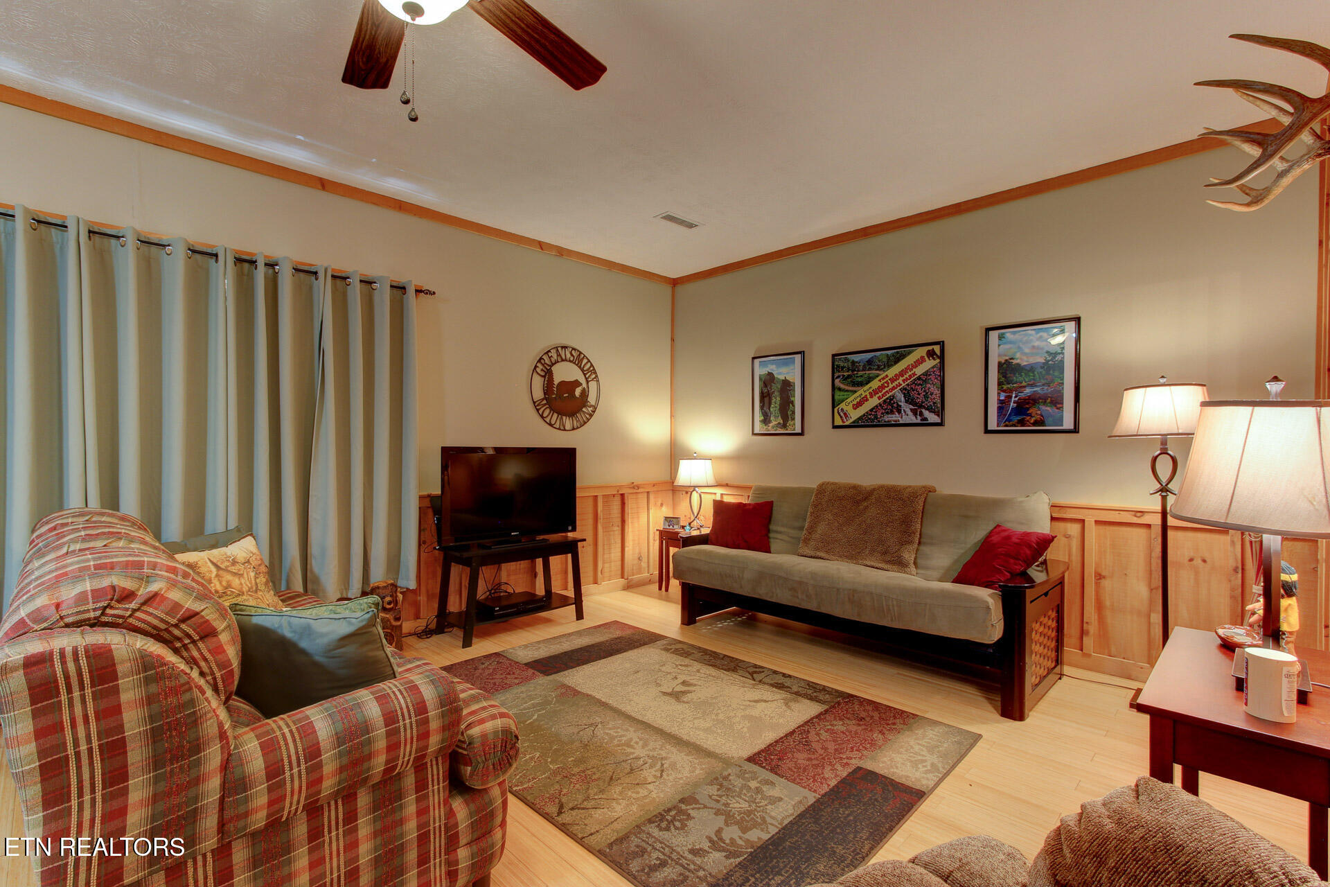 1250 Sugar Loaf Road Sevierville TN 37876