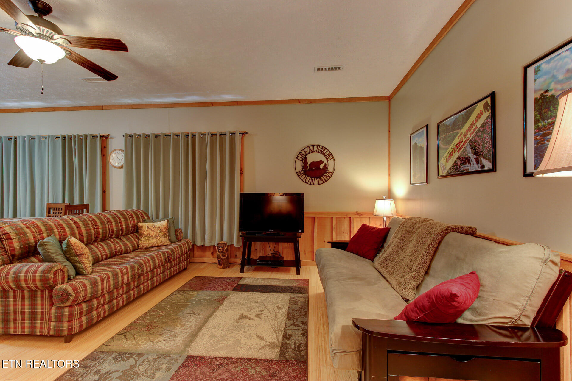 1250 Sugar Loaf Road Sevierville TN 37876