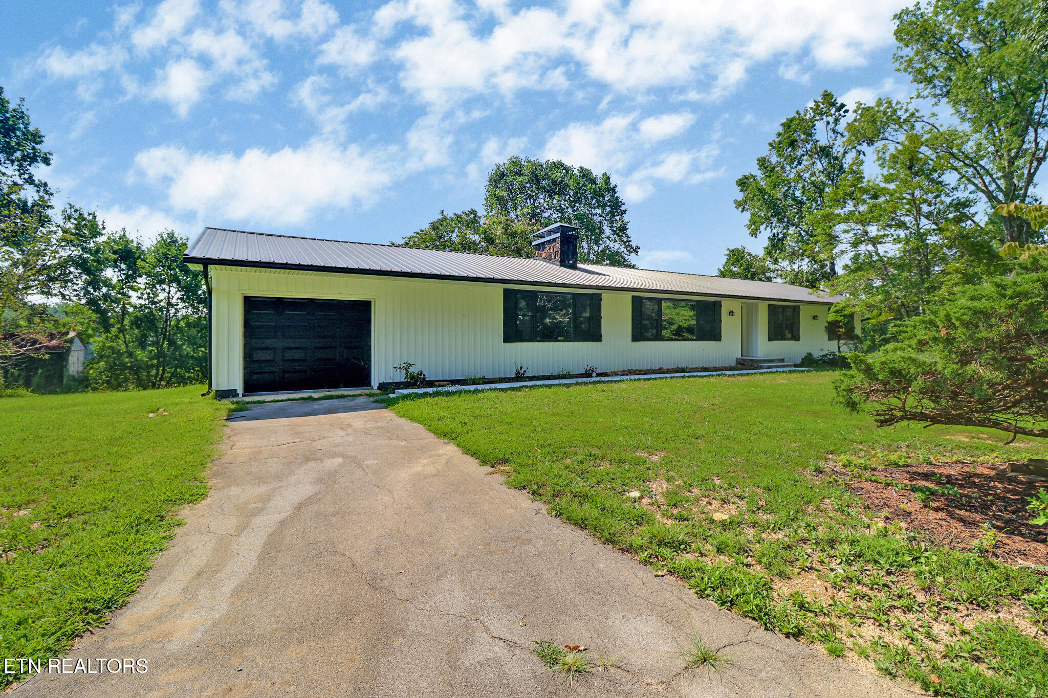 212 Copenhaver Road Lenoir City TN 37771