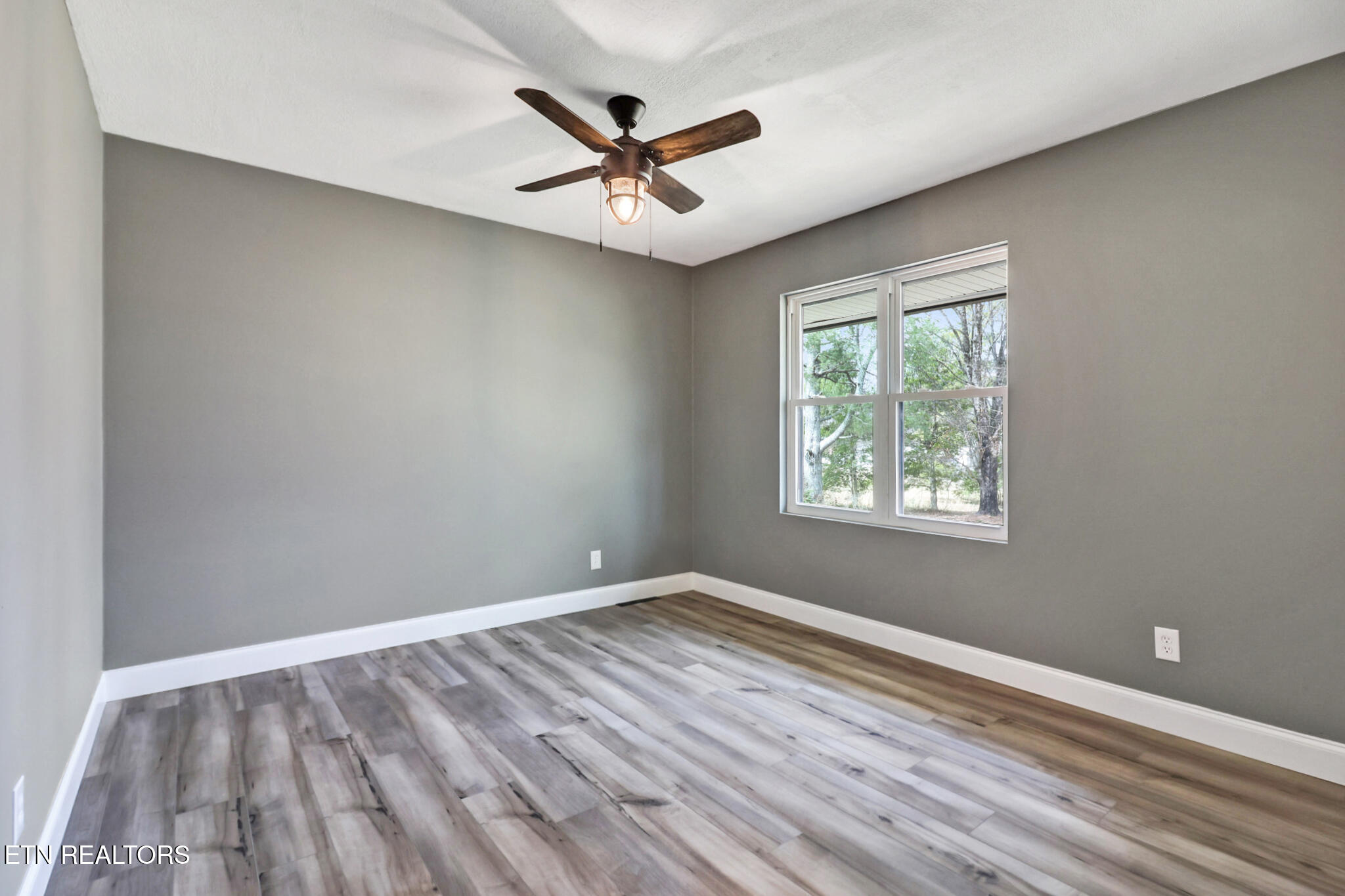 212 Copenhaver Road Lenoir City TN 37771