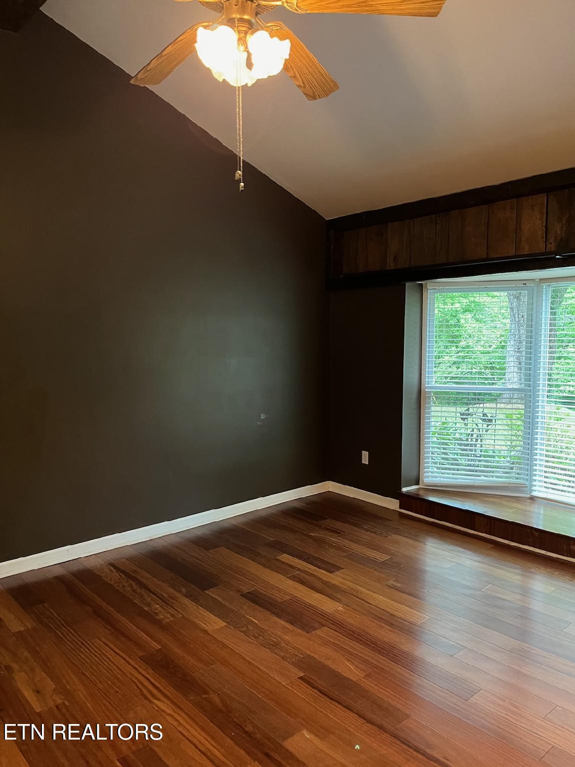 180 Cedar Lane Jacksboro TN 37757