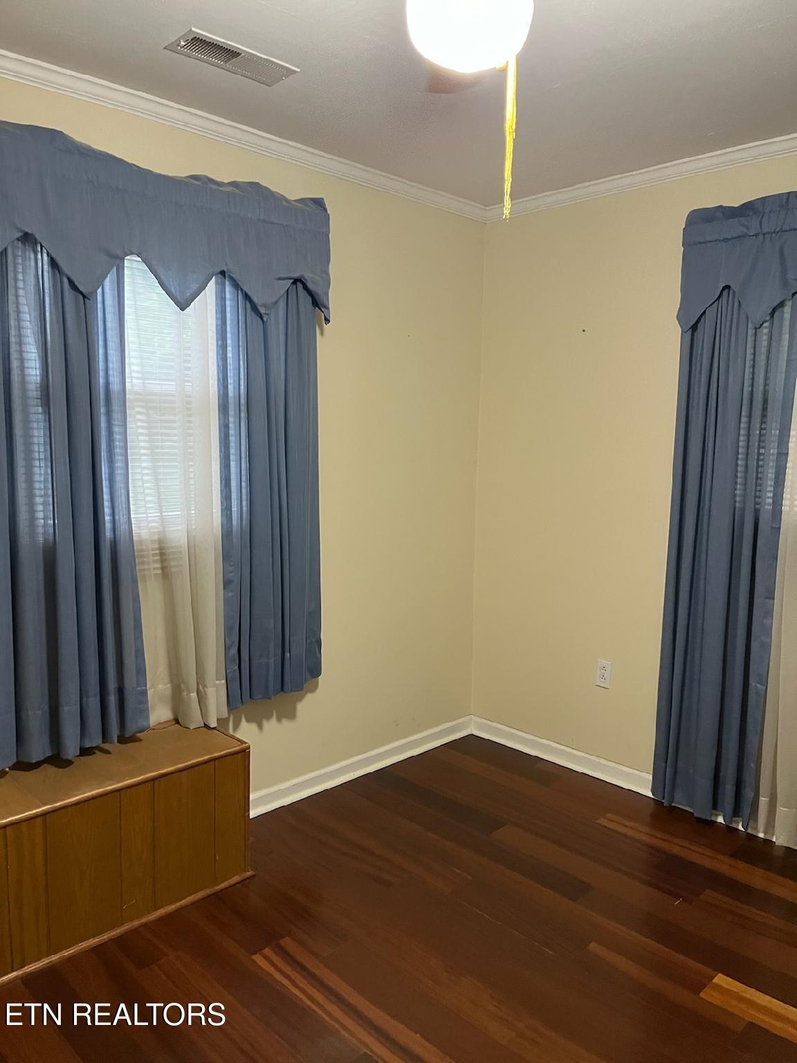 180 Cedar Lane Jacksboro TN 37757