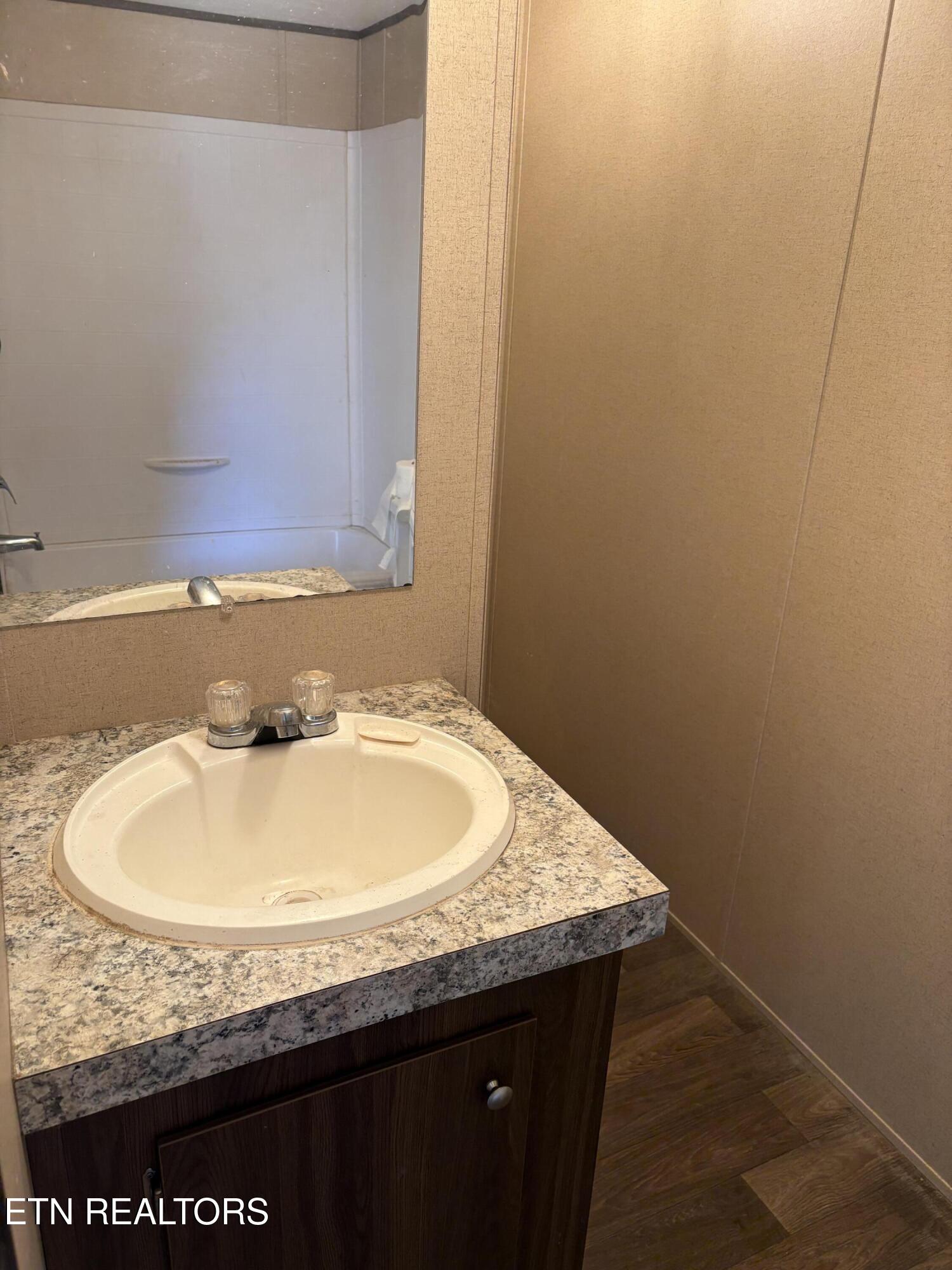 106 Swafford Road Spring City TN 37381