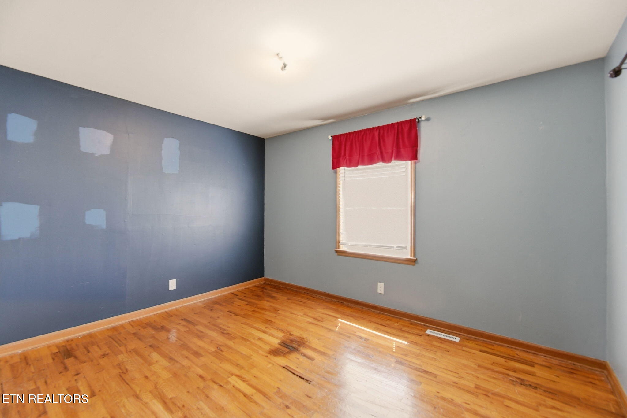 6815/6829 Texas Valley Road Knoxville TN 37938