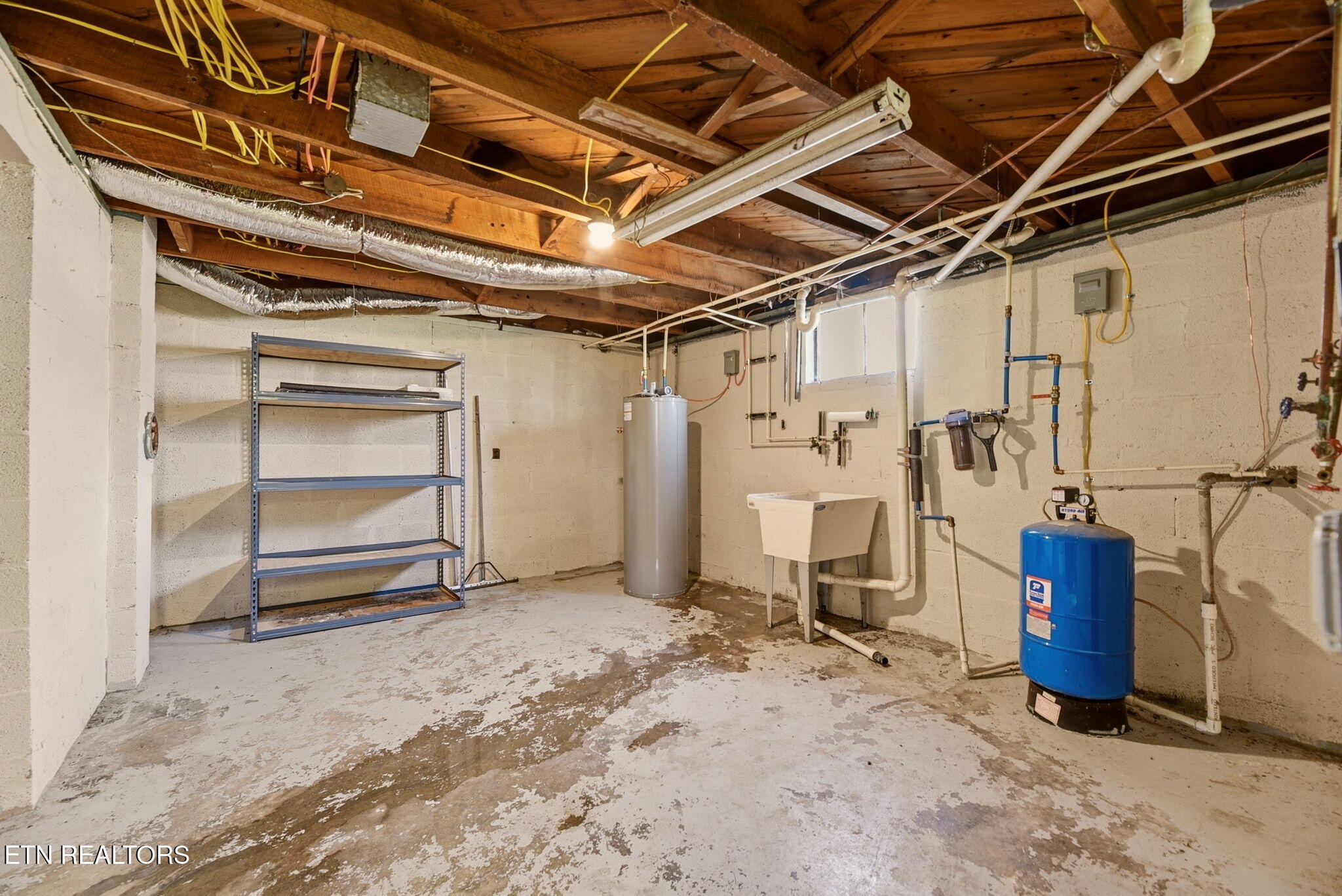 6815/6829 Texas Valley Road Knoxville TN 37938