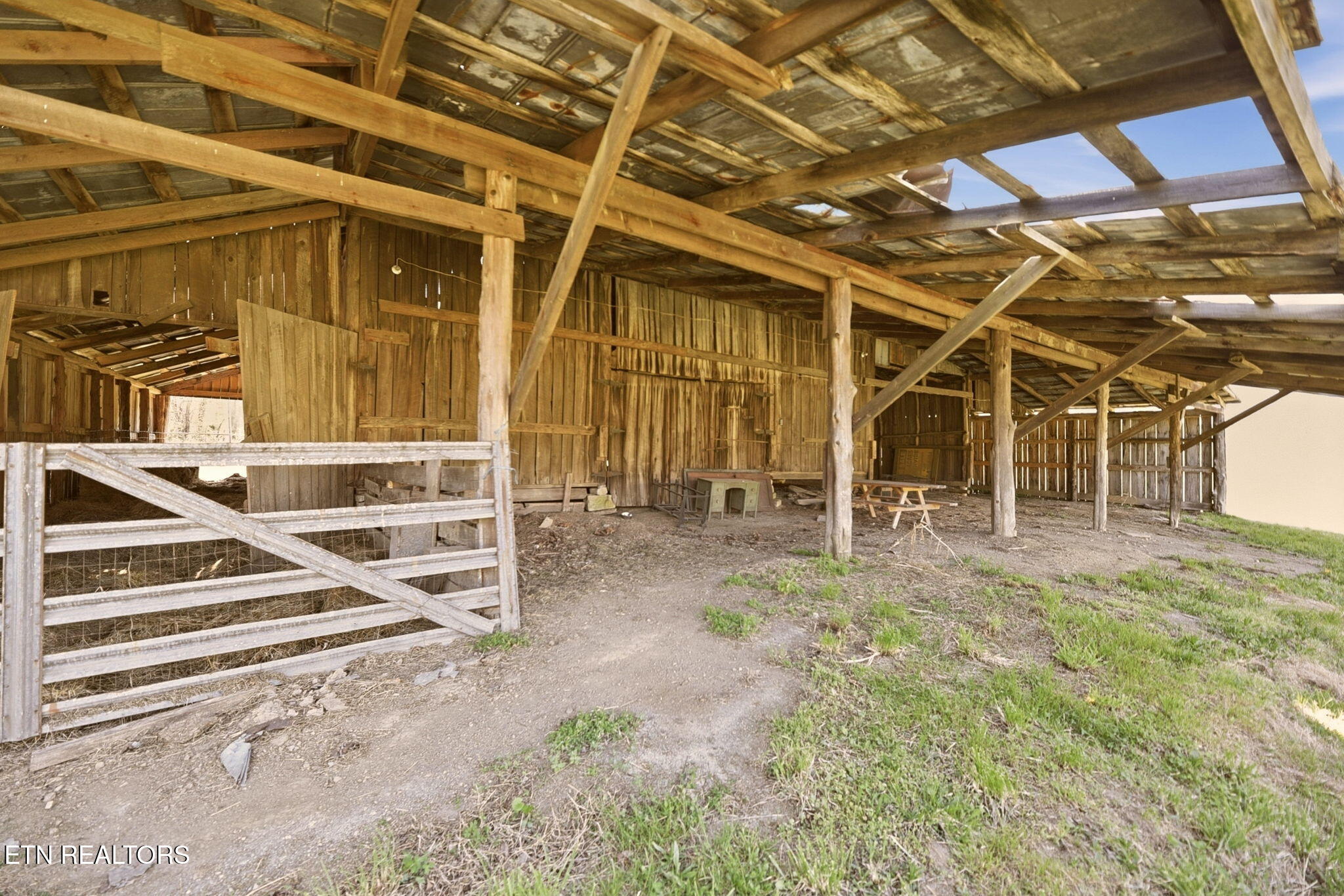 6815/6829 Texas Valley Road Knoxville TN 37938
