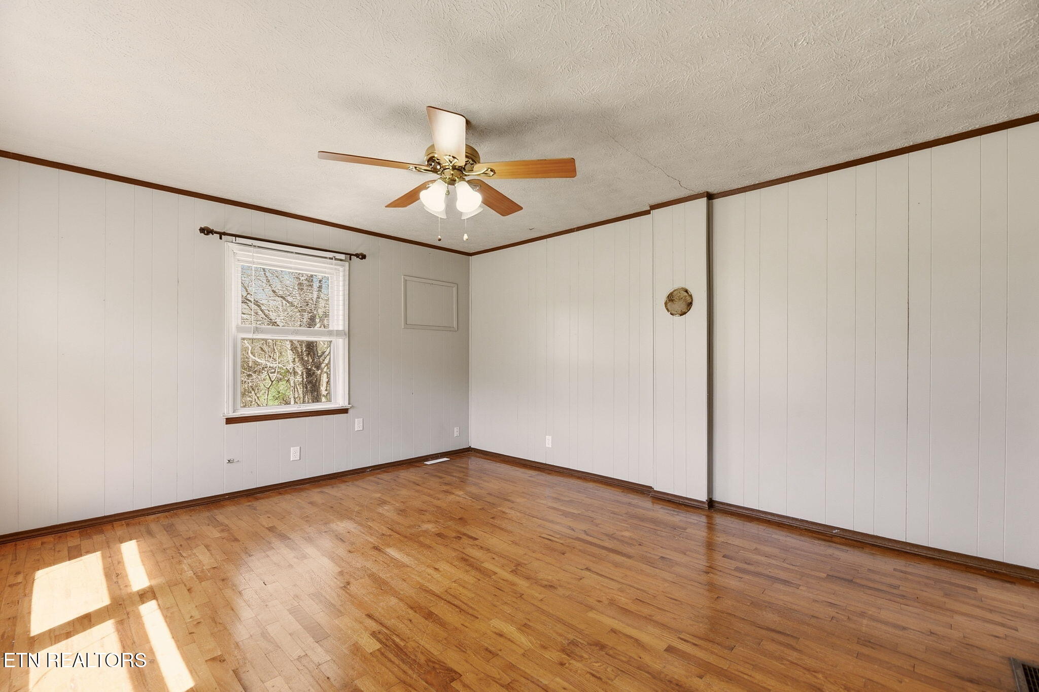 6815/6829 Texas Valley Road Knoxville TN 37938