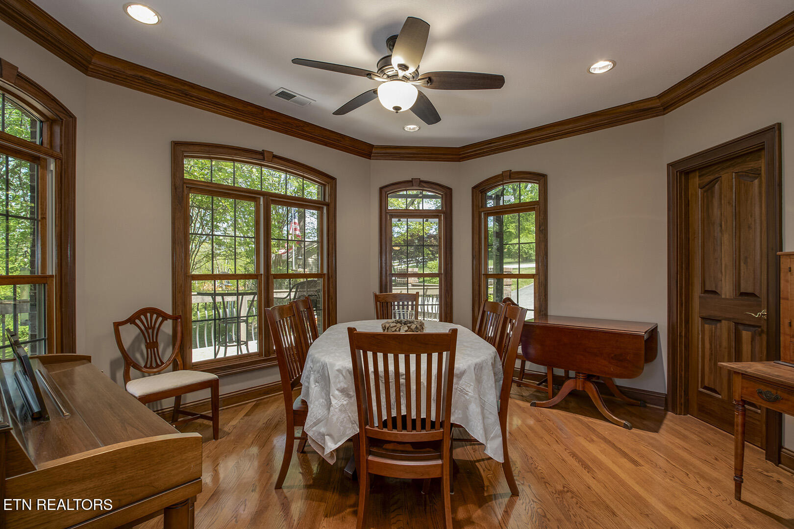113 Wiltshire Oak Ridge TN 37830
