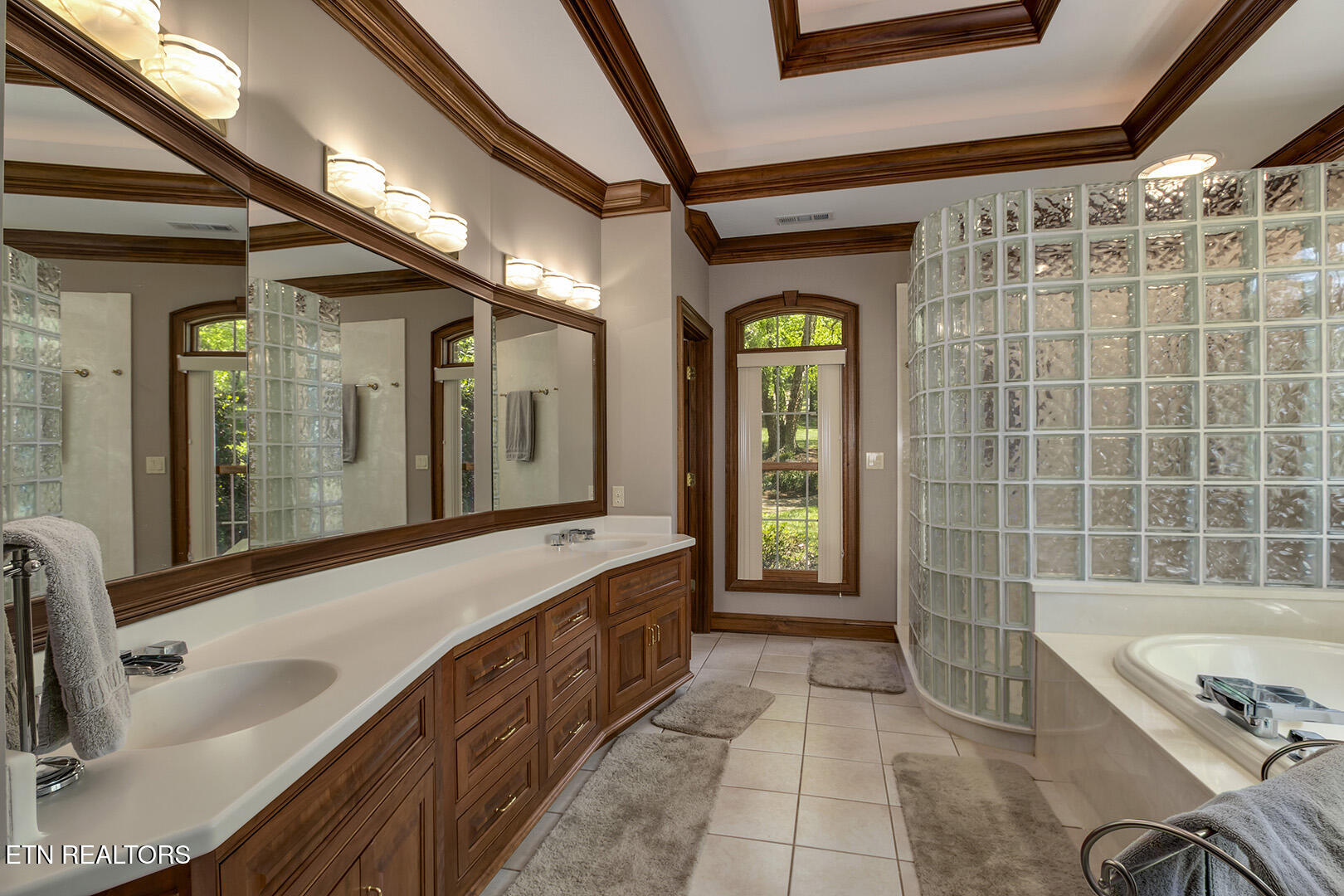 113 Wiltshire Oak Ridge TN 37830