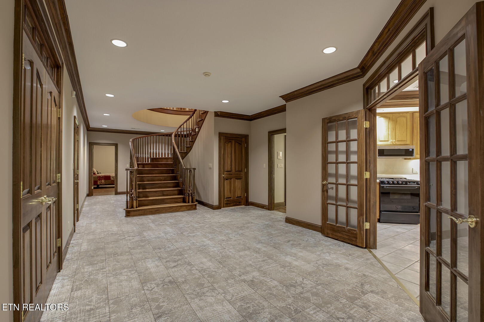 113 Wiltshire Oak Ridge TN 37830