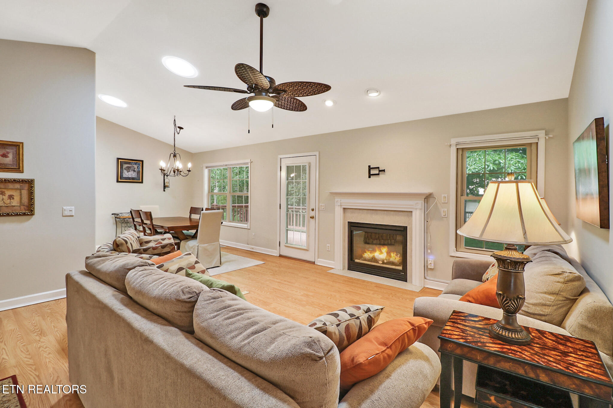 182 Berkshire Loop Fairfield Glade TN 38558
