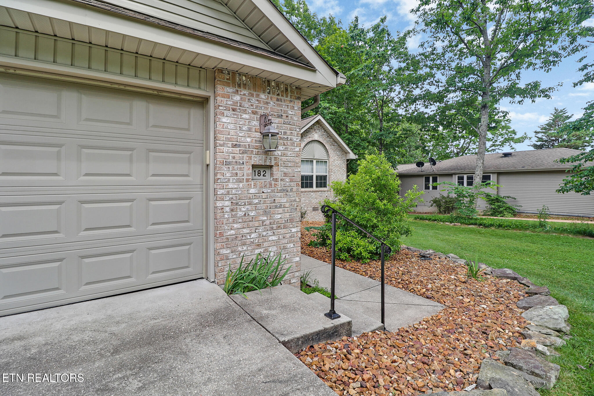 182 Berkshire Loop Fairfield Glade TN 38558