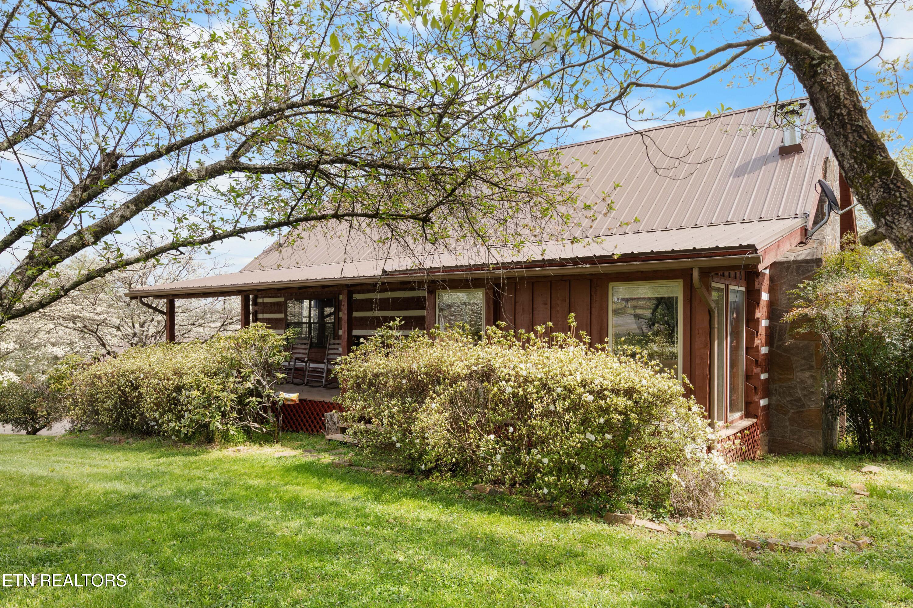 2168 Mountain Vista Road Sevierville TN 37876