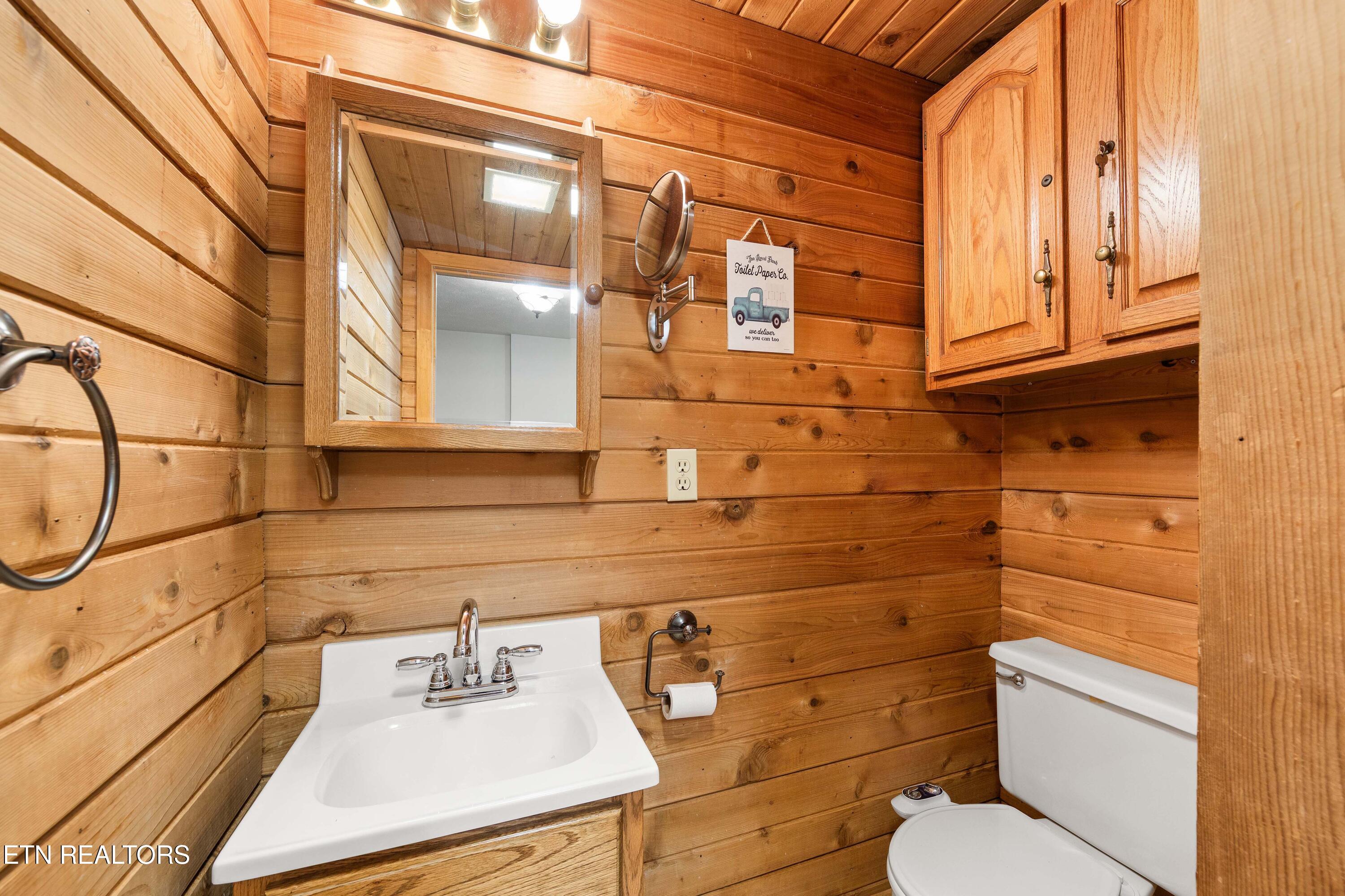 2168 Mountain Vista Road Sevierville TN 37876