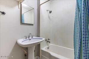 109 Fisher Street Athens TN 37303